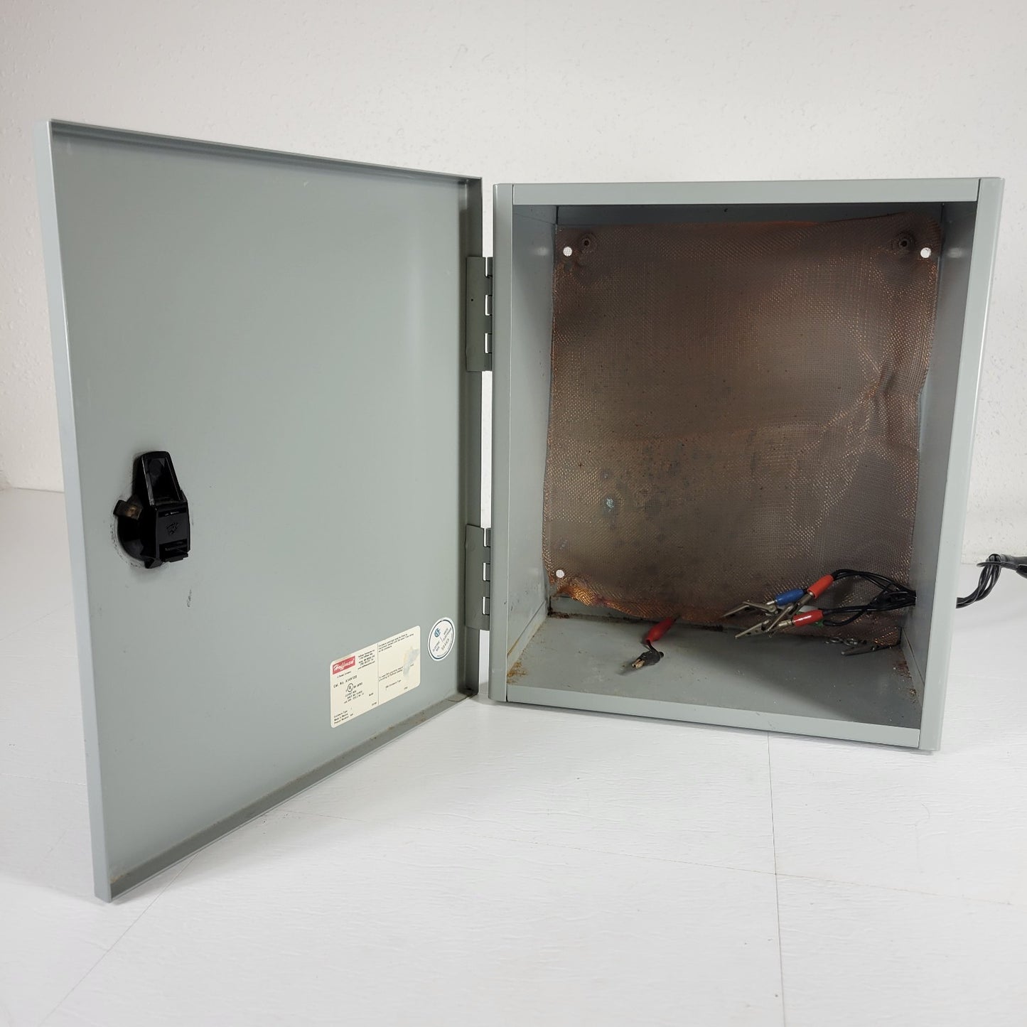 Gamry Potentiostat Electrical Box, 9-Pin DB-9 and Electrical Connect Cell Box