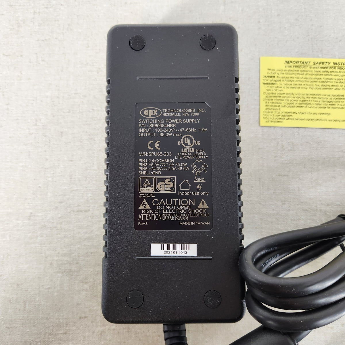 APX SP80954HRR SPU65-203 65W Switching Power Supply 5-Pin 100-240V