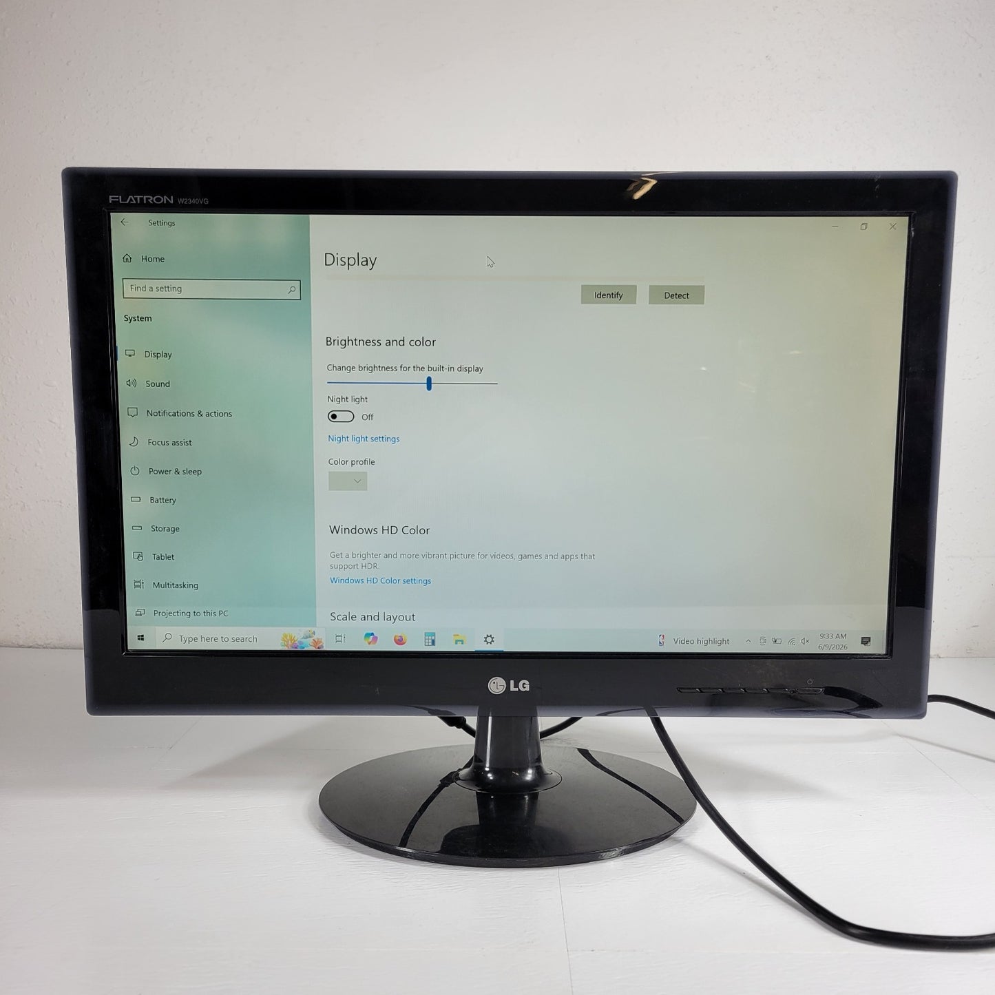 LG W2340VG Flatron Widescreen Monitor, Works with VGA, DVI-D, and HDMI