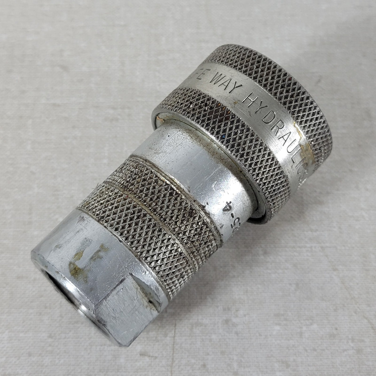 Safeway S25-4 S20 1/2" NPTF Female Hydraulic Quick Coupler 3000 PSI