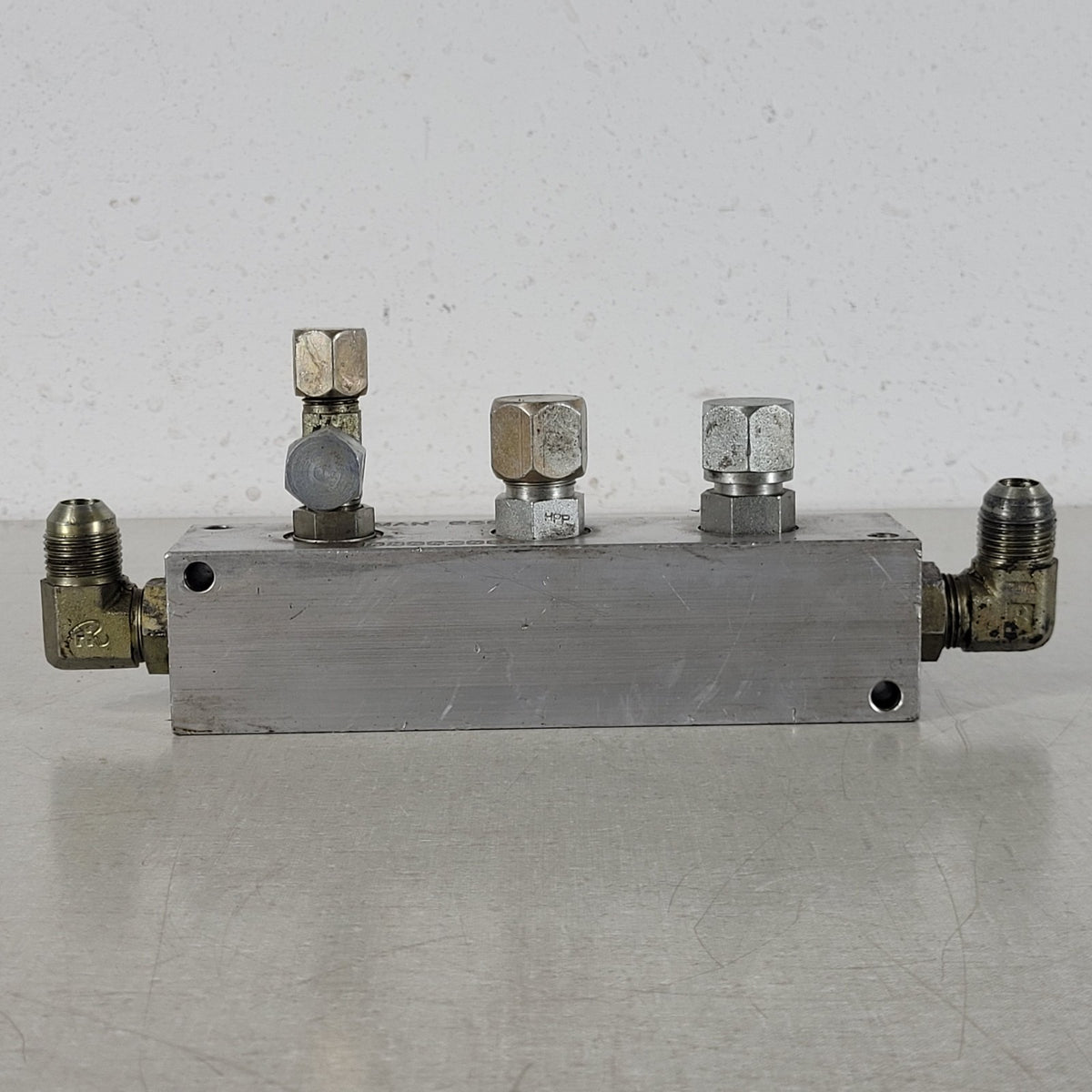 Daman 0806 Aluminum Hydraulic Manifold Header Block AH00003065 Untested