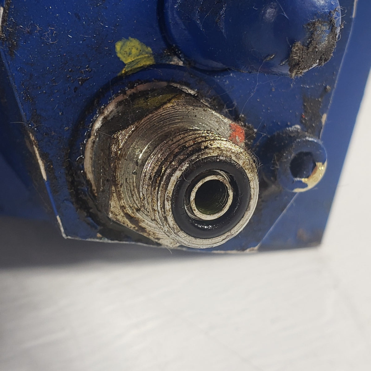 Bosch Rexroth R901176571 M6 3-Spool Hydraulic Control Valve Bank UNTESTED