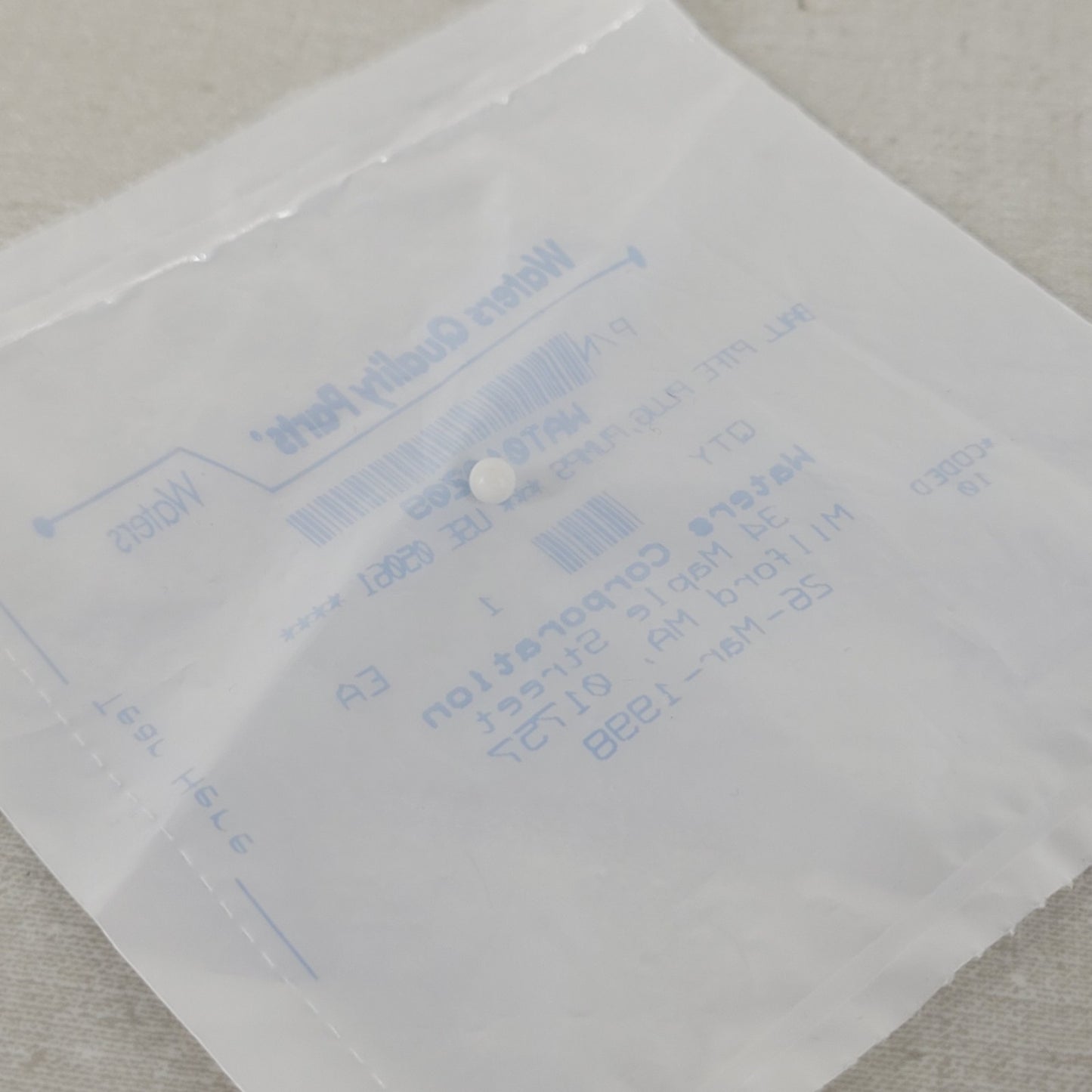 Waters WAT010209 PTFE Ball Seal Plug for 501 510 590 6000A HPLC Pumps