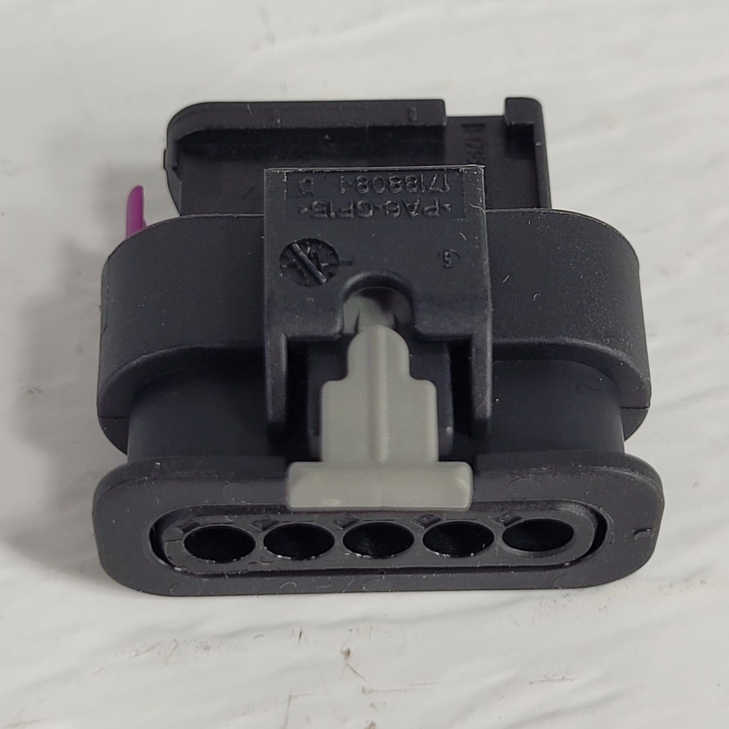 New Holland 84190317 Wire Connector Plug Housing 6-Way Case IH CNH OEM
