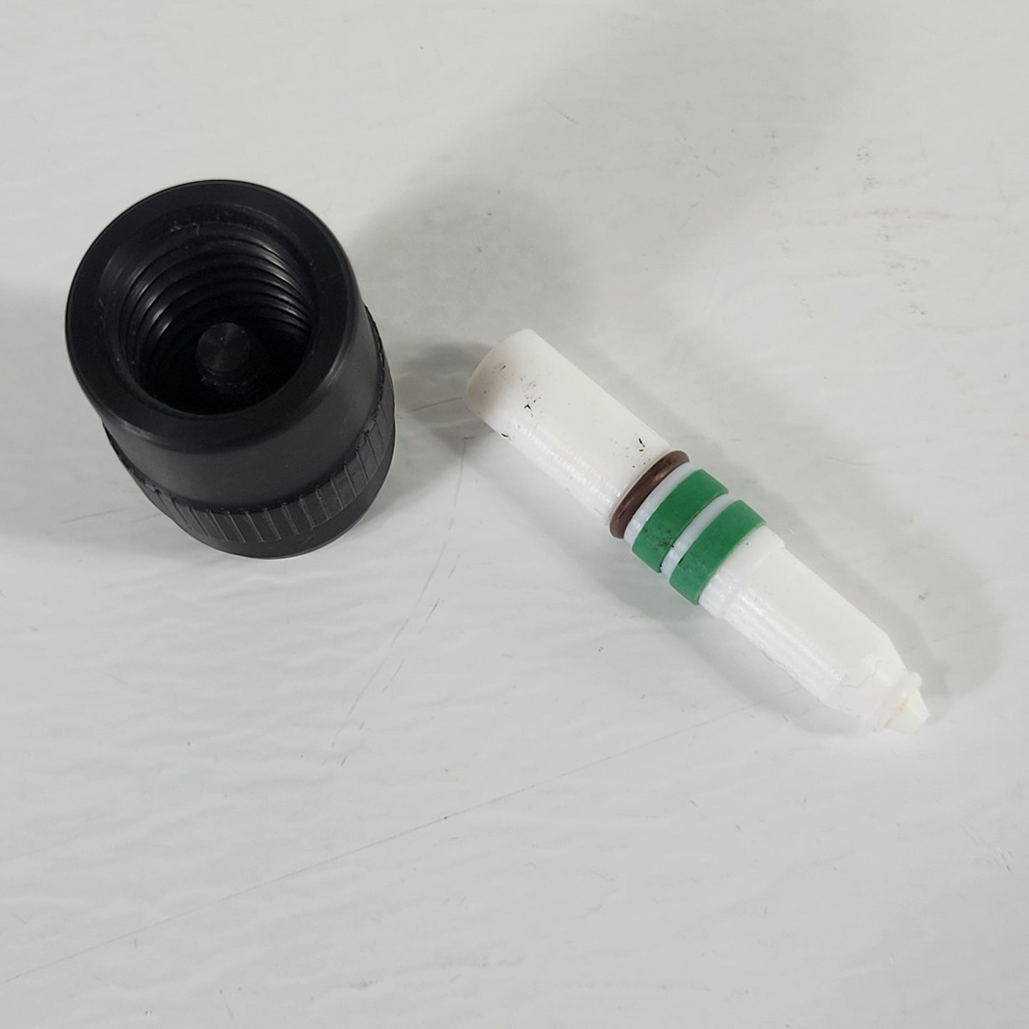 Two CHEMGLASS PTFE 0-8mm Vacuum Valve Plug-Only for Vac. Systems, Green & Brown