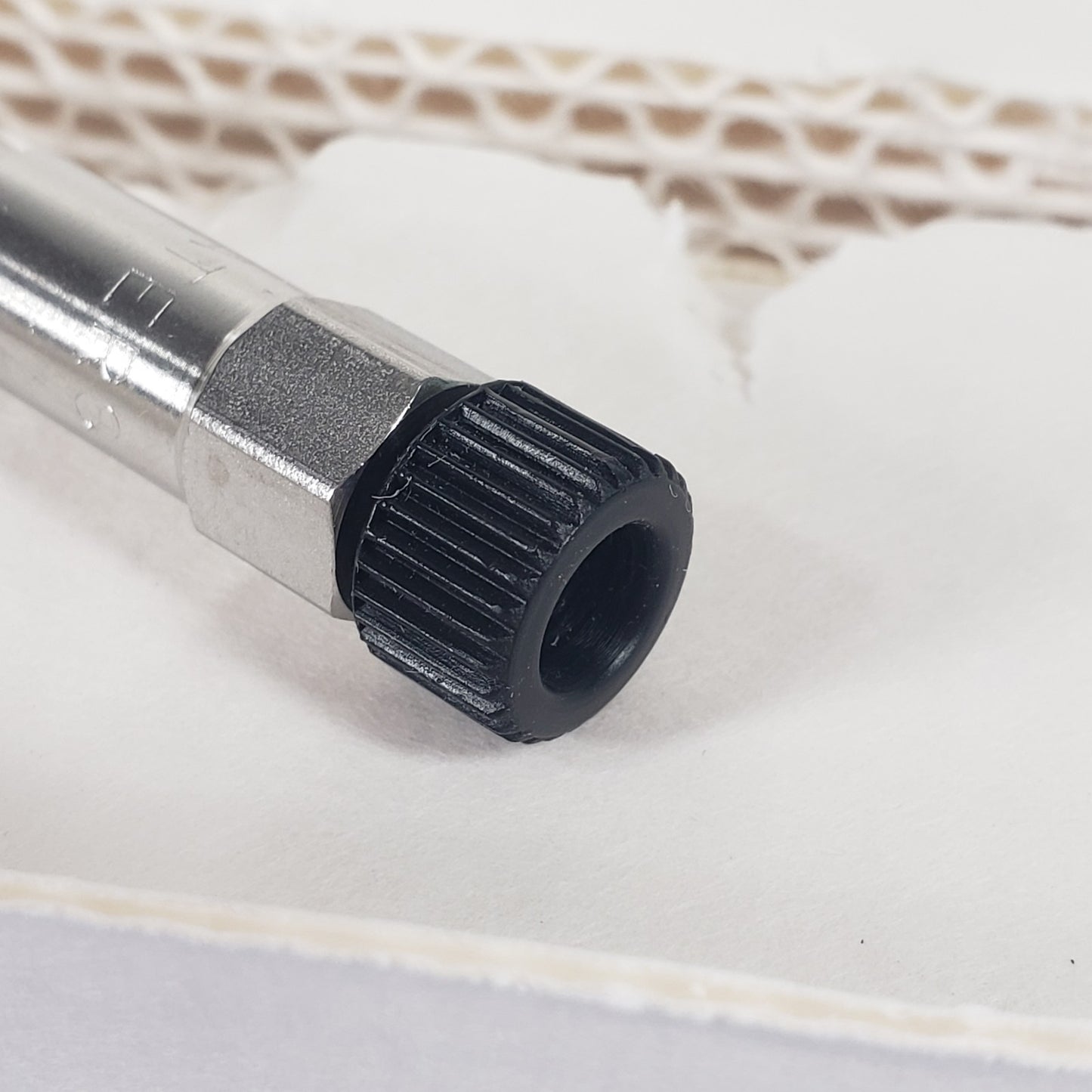 Waters WAT086344 Nova-Pak C18 HPLC Column 4µm 60Å 3.9x150mm w/ Manuals