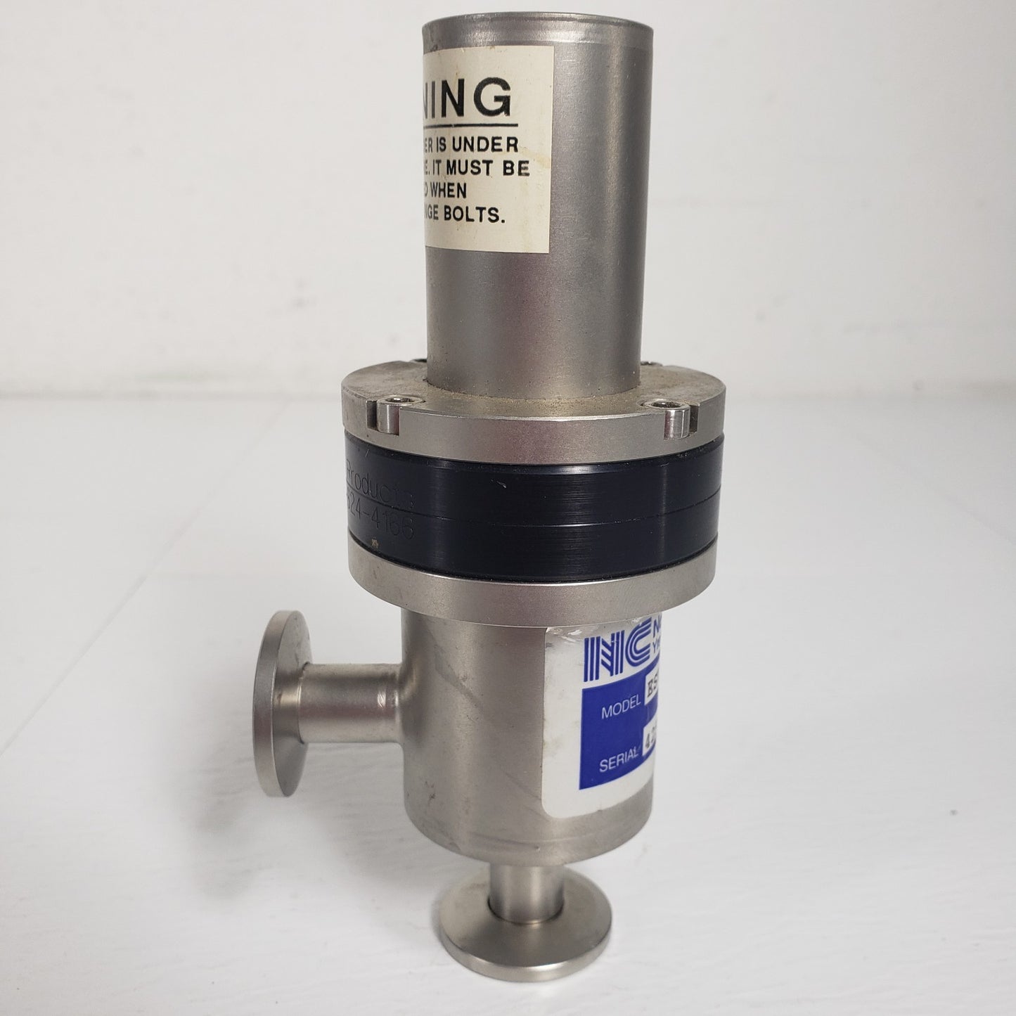 Nor-Cal Products ESVP-0502-NW16B 2-Way Pneumatic Angle Valve KF16 NW16 QF16