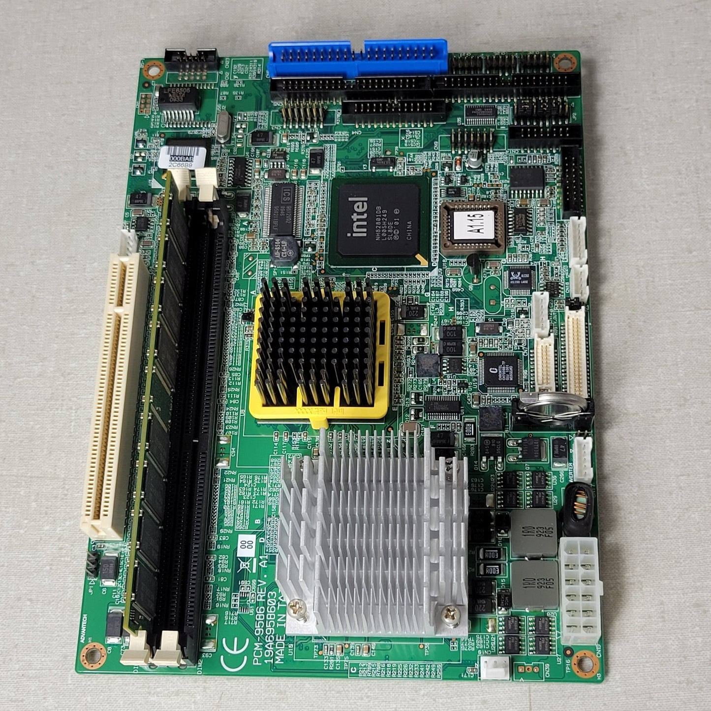 Advantech PCM-9586F Rev A1 5.25" SBC Motherboard w/ Intel Celeron M CPU