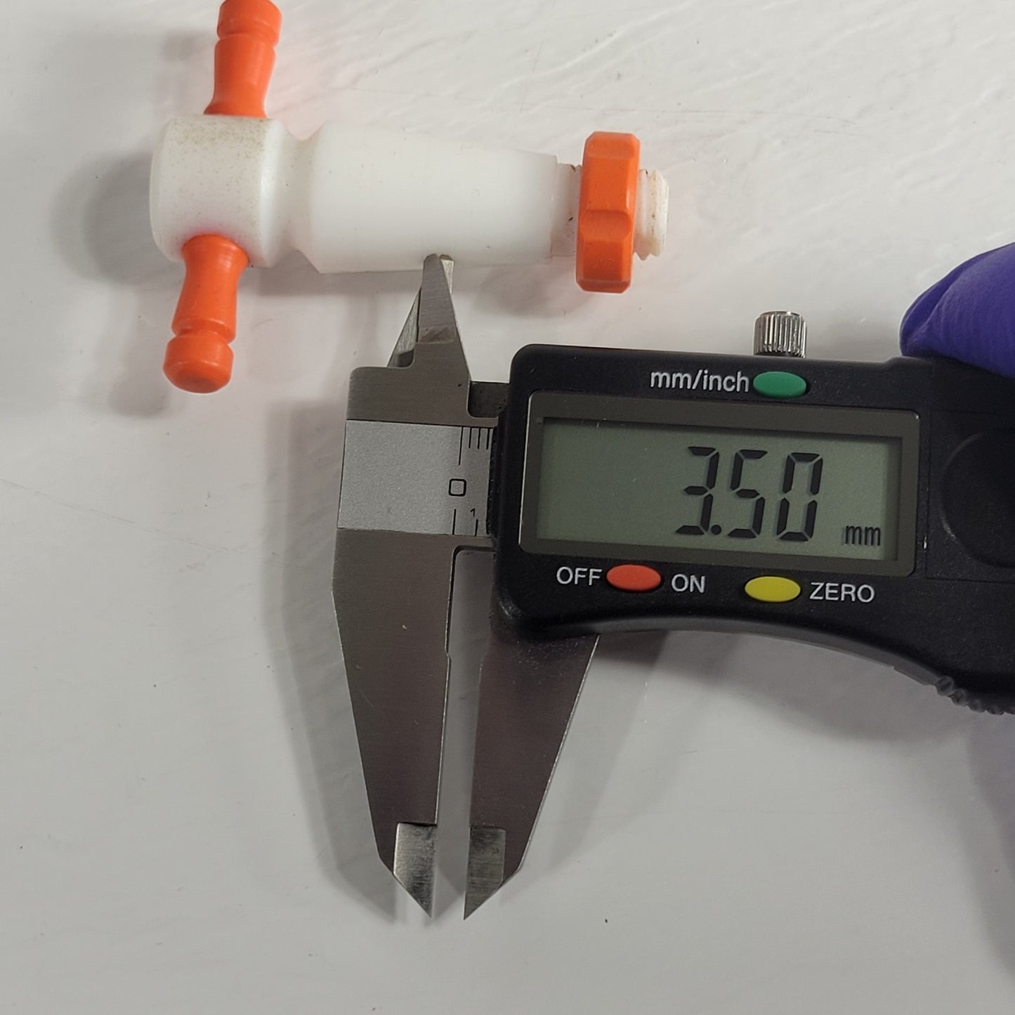 Three PTFE 17/27mm 3.5mm Bore Tapered Stopcocks for Glassware in Labs, Orange