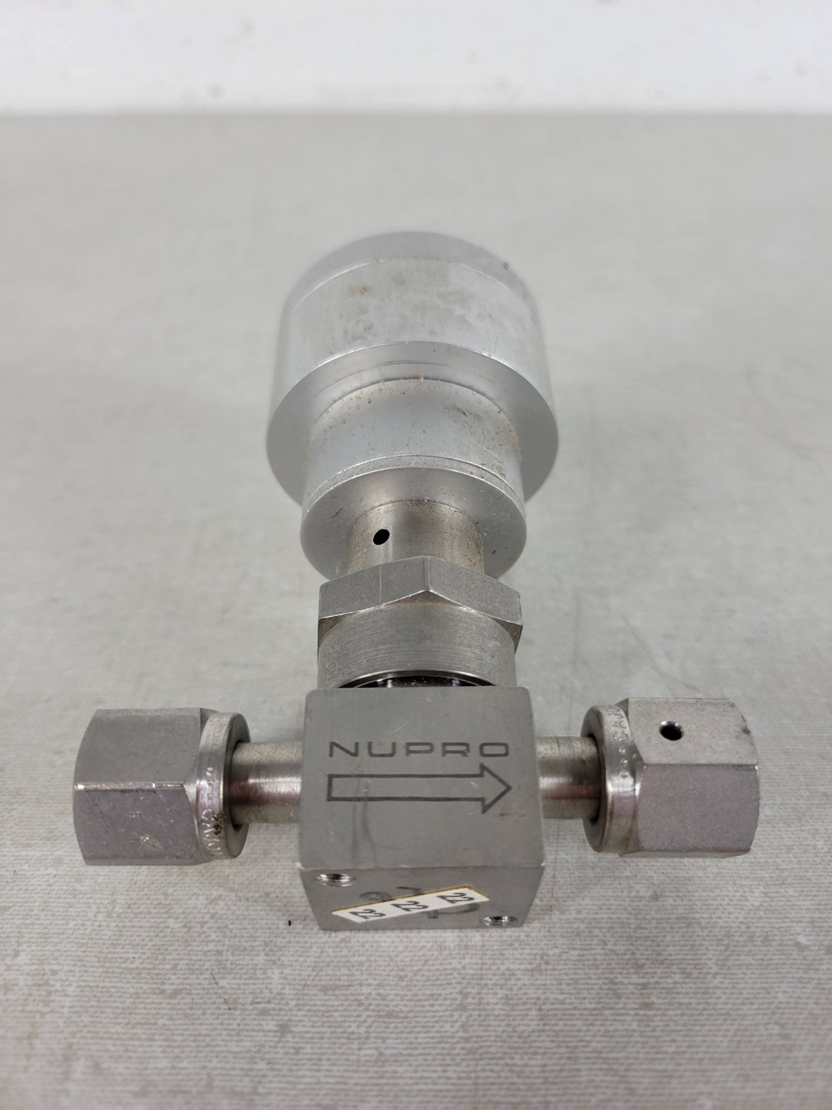 Swagelok NUPRO SS-4BK-1C-9AGAA Stainless Steel Bellows Sealed Valve 1/4" Fitting