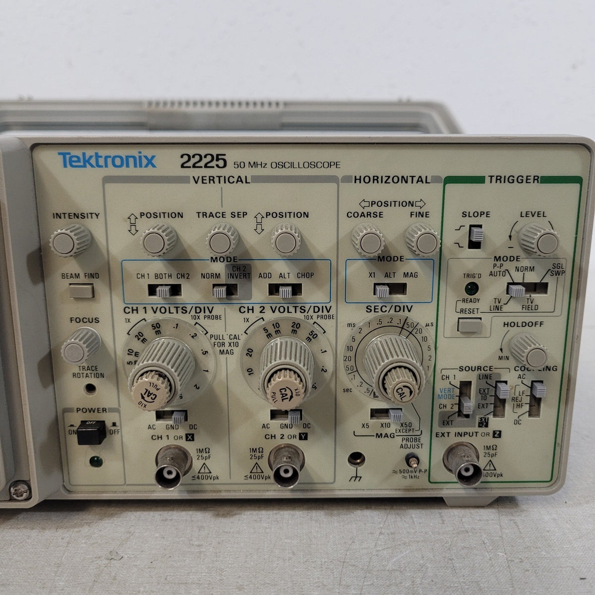 Tektronix 2225 50MHz Dual Channel Analog Oscilloscope 2CH TESTED WORKING