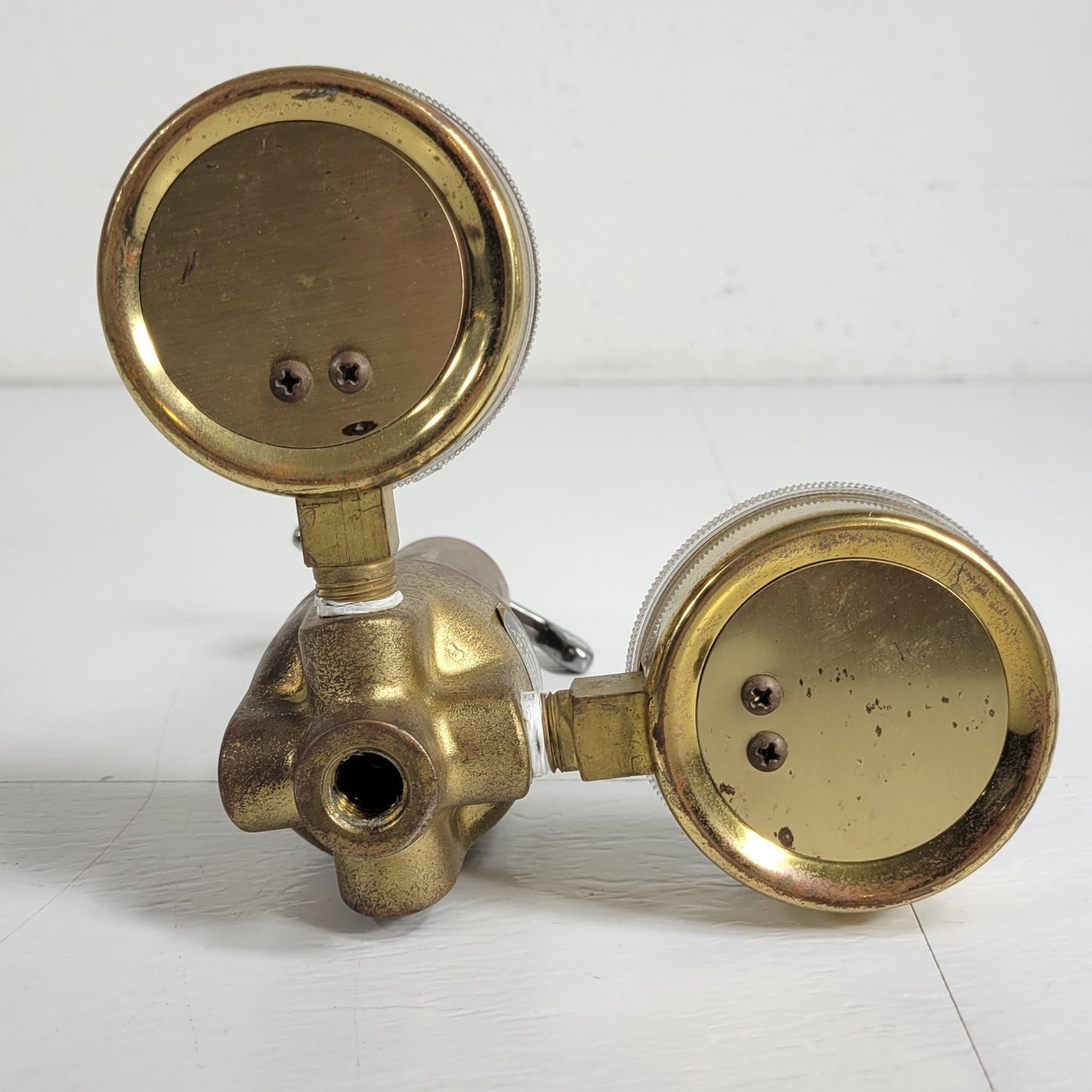 Union Carbide Purox R-9861 CGA-580 Inert Gas Regulator Dual Gauge Brass
