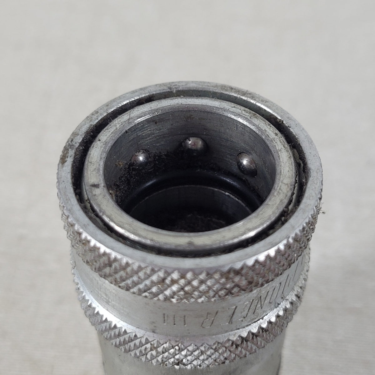 Parker Pioneer 4050-3 3/8" NPTF Female Hydraulic Quick Coupler 3000 PSI