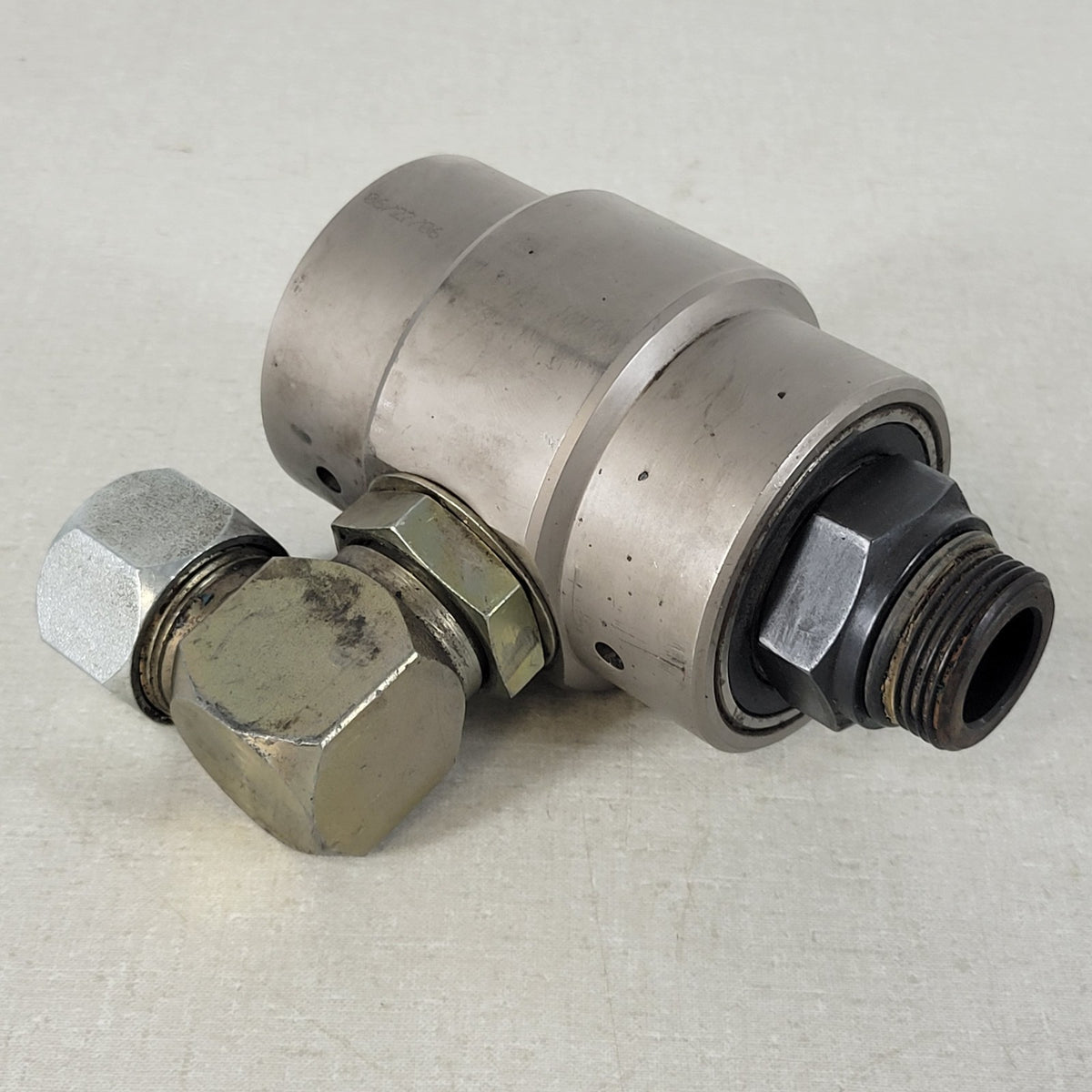 Super Swivels 6007-2RS 90° Hydraulic Live Swivel Fitting Right Angle