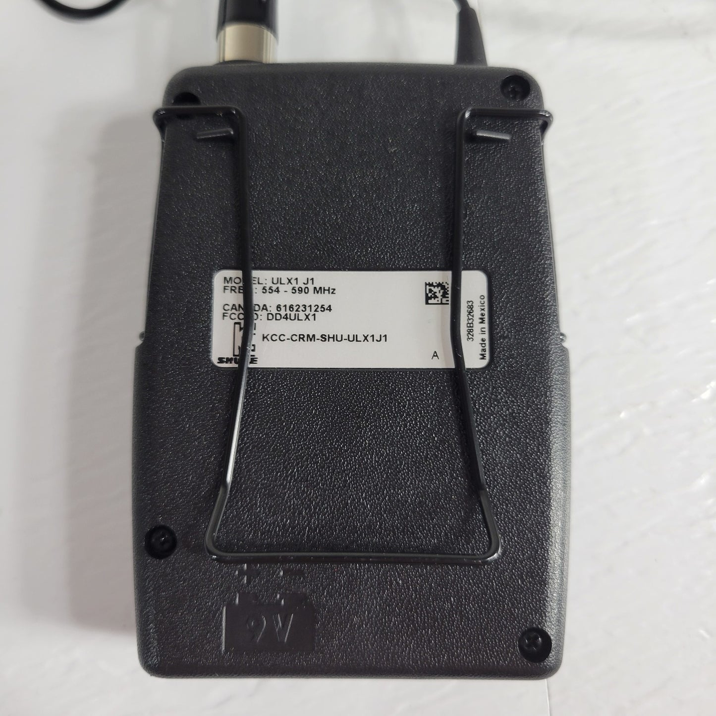 SHURE ULXS4 Receiver and Power Supply, ULX1 J1 Wireless Transmitter 554-590 MHz