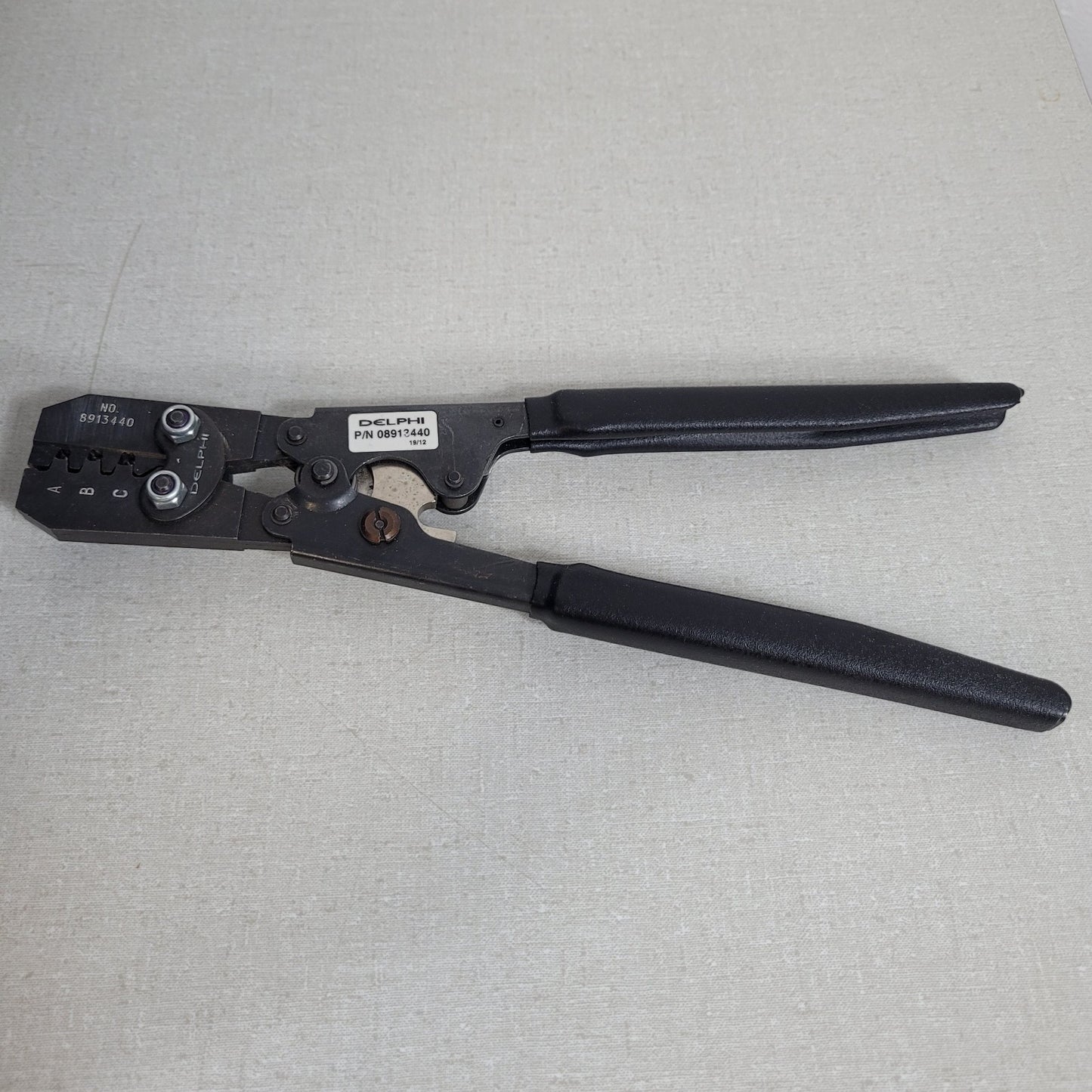 Delphi 08913440 Ratcheting Electrical Terminal Crimp Tool Hand Crimper A B Die