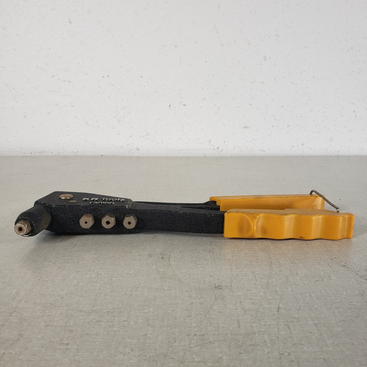 KR Tools Hand Blind Pop Riveter Rivet Gun w/ 4 Interchangeable Nosepieces