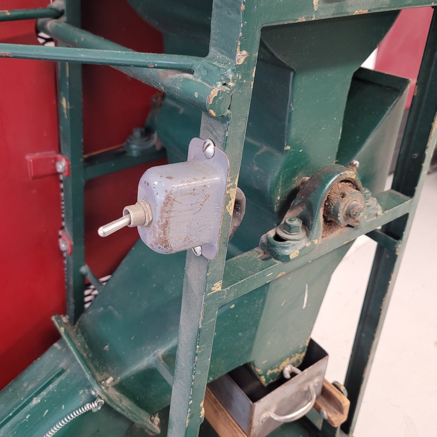 Tested ALMACO Plant & Head Thresher Vintage Seed Grain Research Thresher Cart