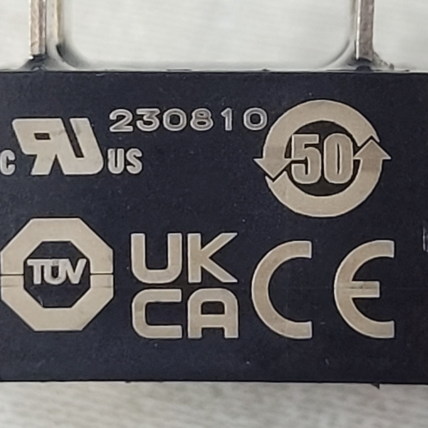 Crydom EL240A20-24-0035 SSR Solid State Relay EL Series 20A Surface Mounted