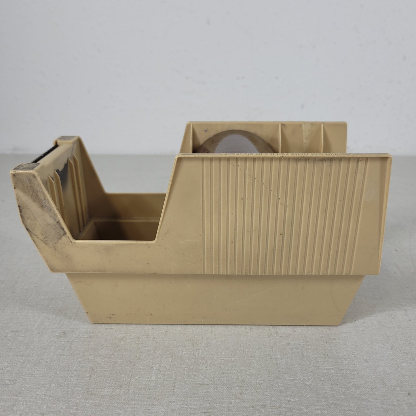 3M SCOTCH 28600 P-52 Tape Dispenser Heavy Duty Mainline P52 Made For 2" Tape
