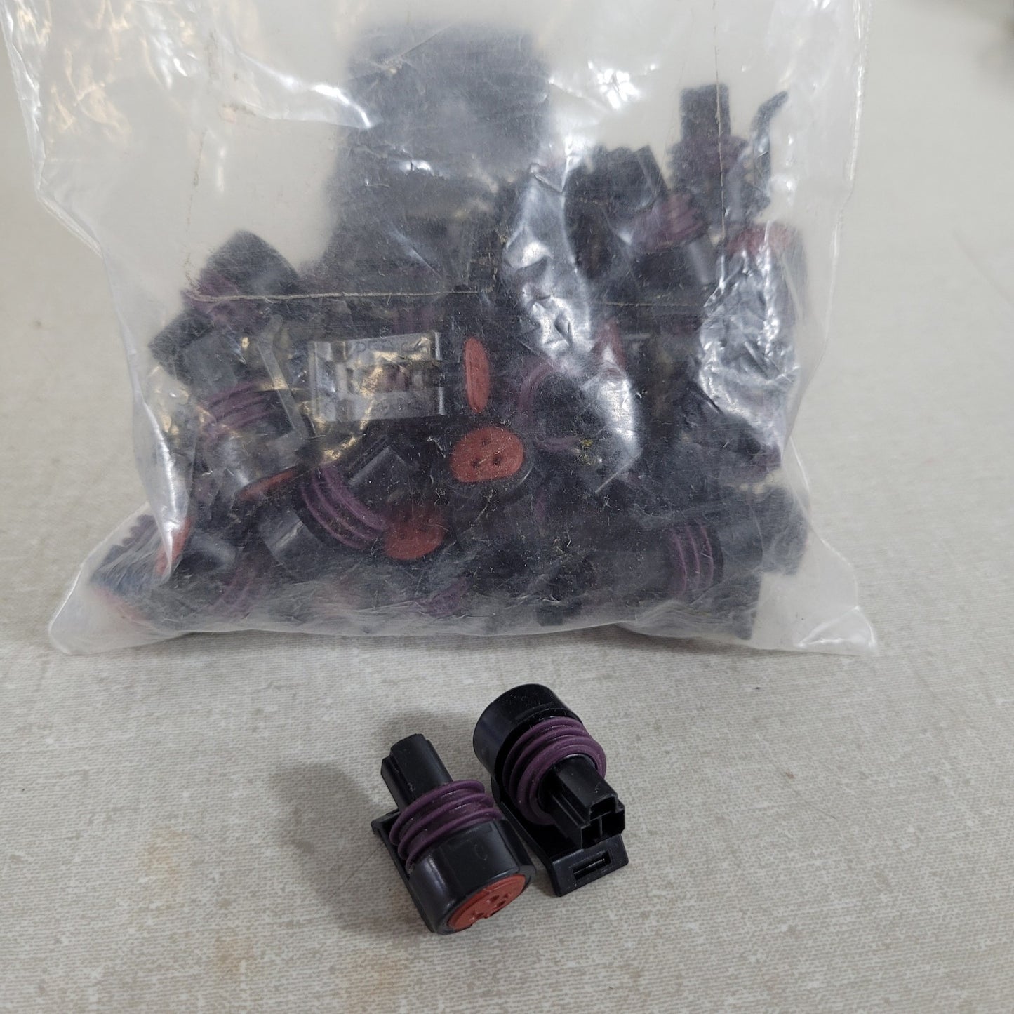 Large Mixed Lot GM Delphi Packard TE AMP Deutsch Connectors Terminals