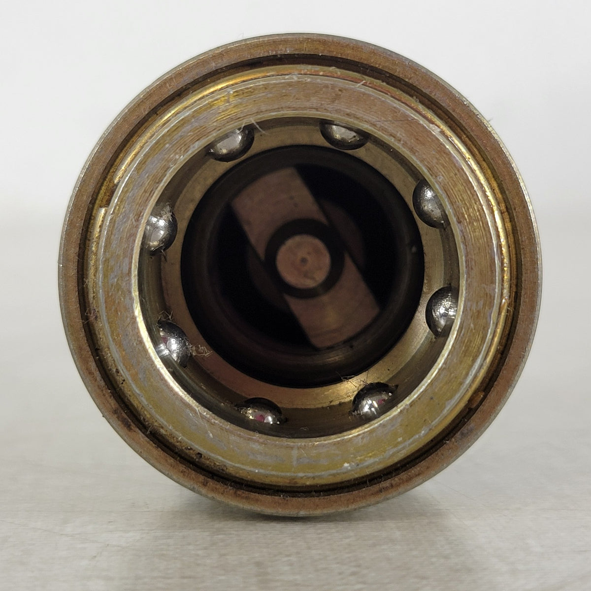 Parker Pioneer 4060-4 1/2" Hydraulic Adapter ISO Tip to Old John Deere Coupler