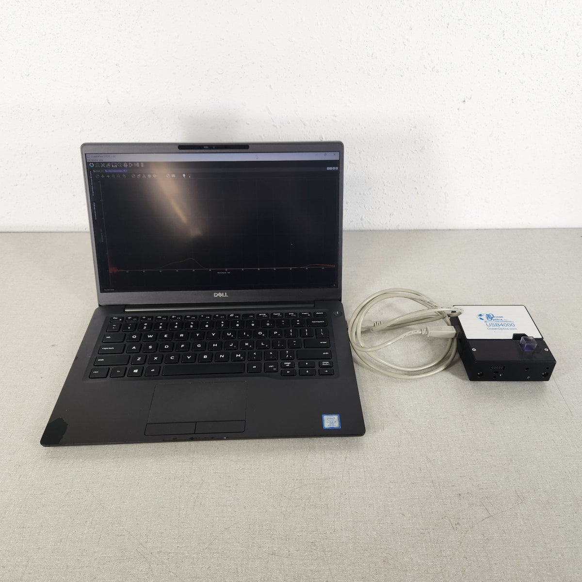 TESTED Ocean Optics CHEMUSB4-VIS/NIR USB4000 Spectrometer w/ Cuvette Light