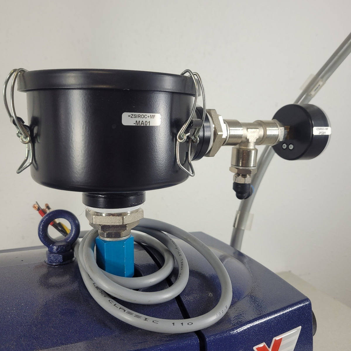 Becker VX4.25 Oil-Free Dry Rotary Vane Vacuum Pump 30m3/h 3-Phase 100mbar