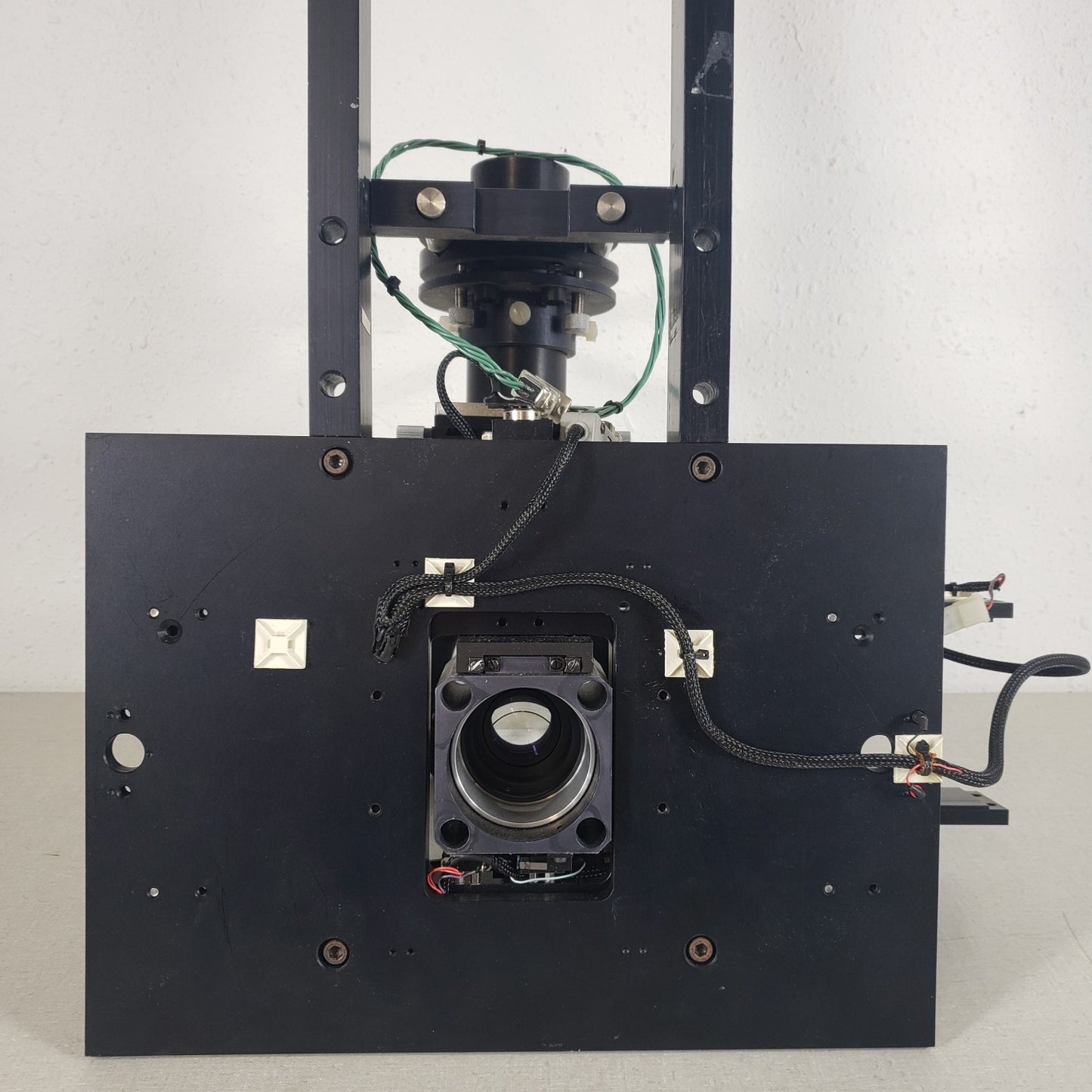 Custom 5 Way Optical Assembly Optical Adjustable Lens Mount Laboratory Equipment