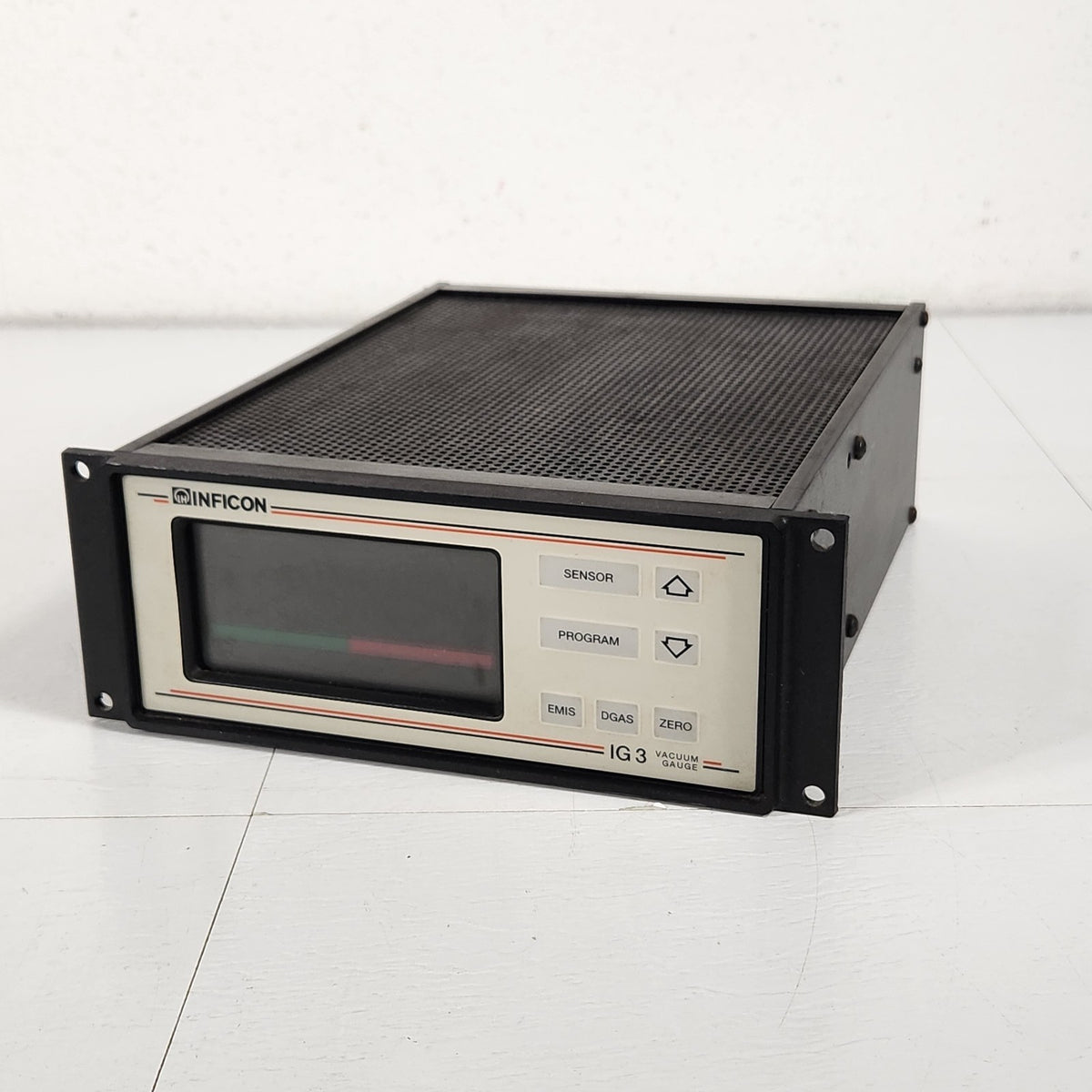 TESTED Leybold INFICON IG3 850-200-G1 Ion/Pirani Vacuum Gauge Controller RS232