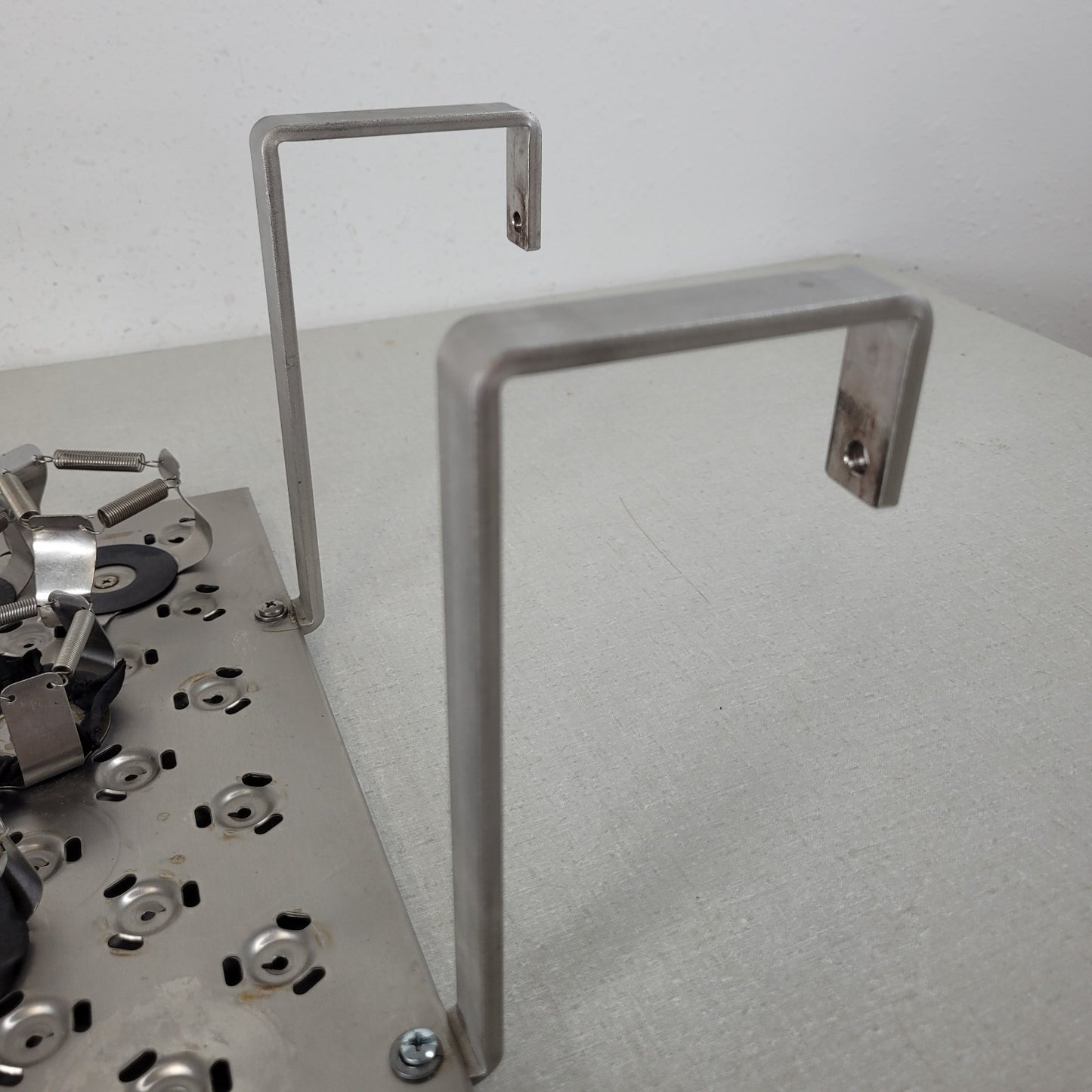 New Brunswick C76 Laboratory Shaker Platform Tray w/ 6 Flask Holder Clamps