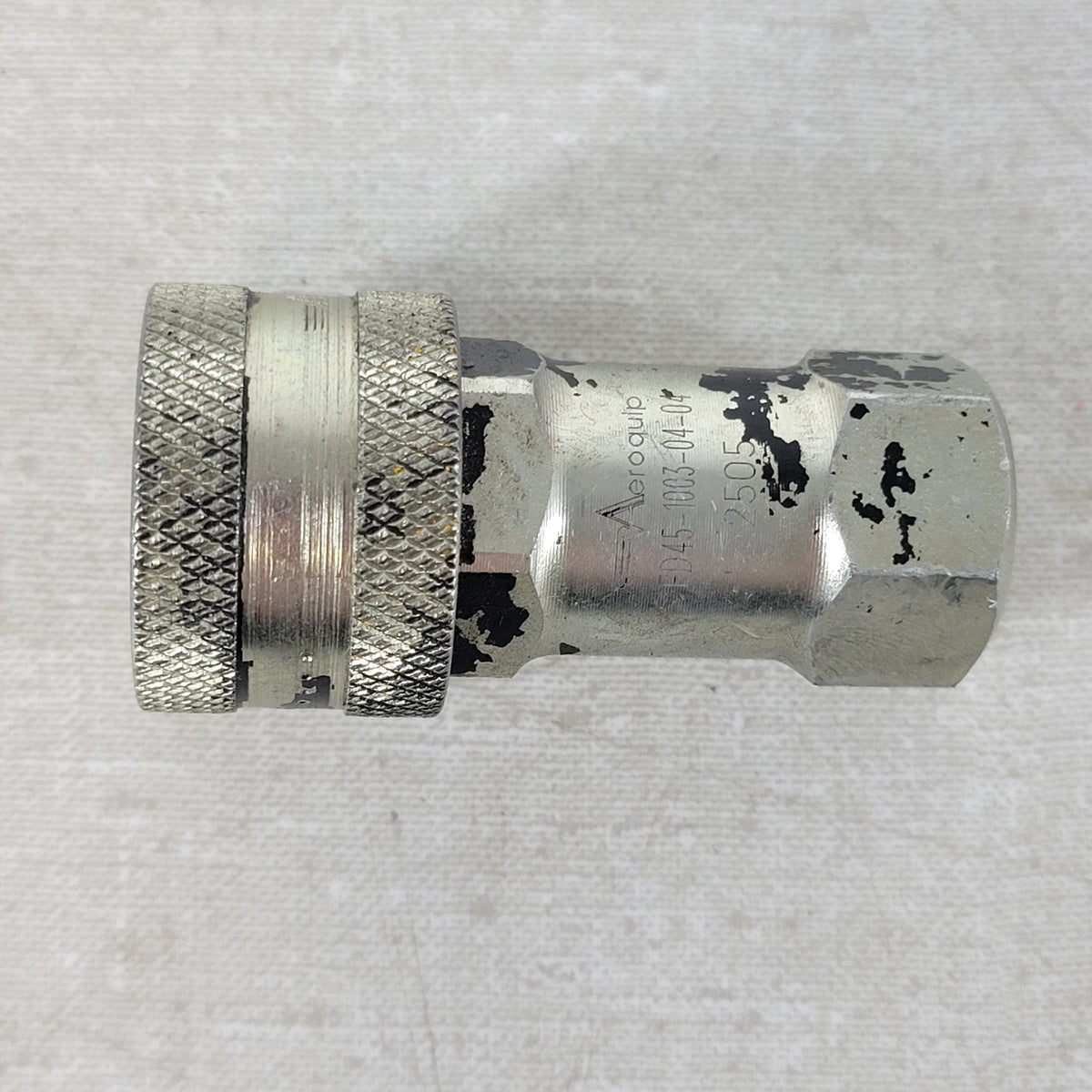 Eaton Aeroquip FD4510030404 1/4" NPTF Female Hydraulic Quick Coupler ISO B