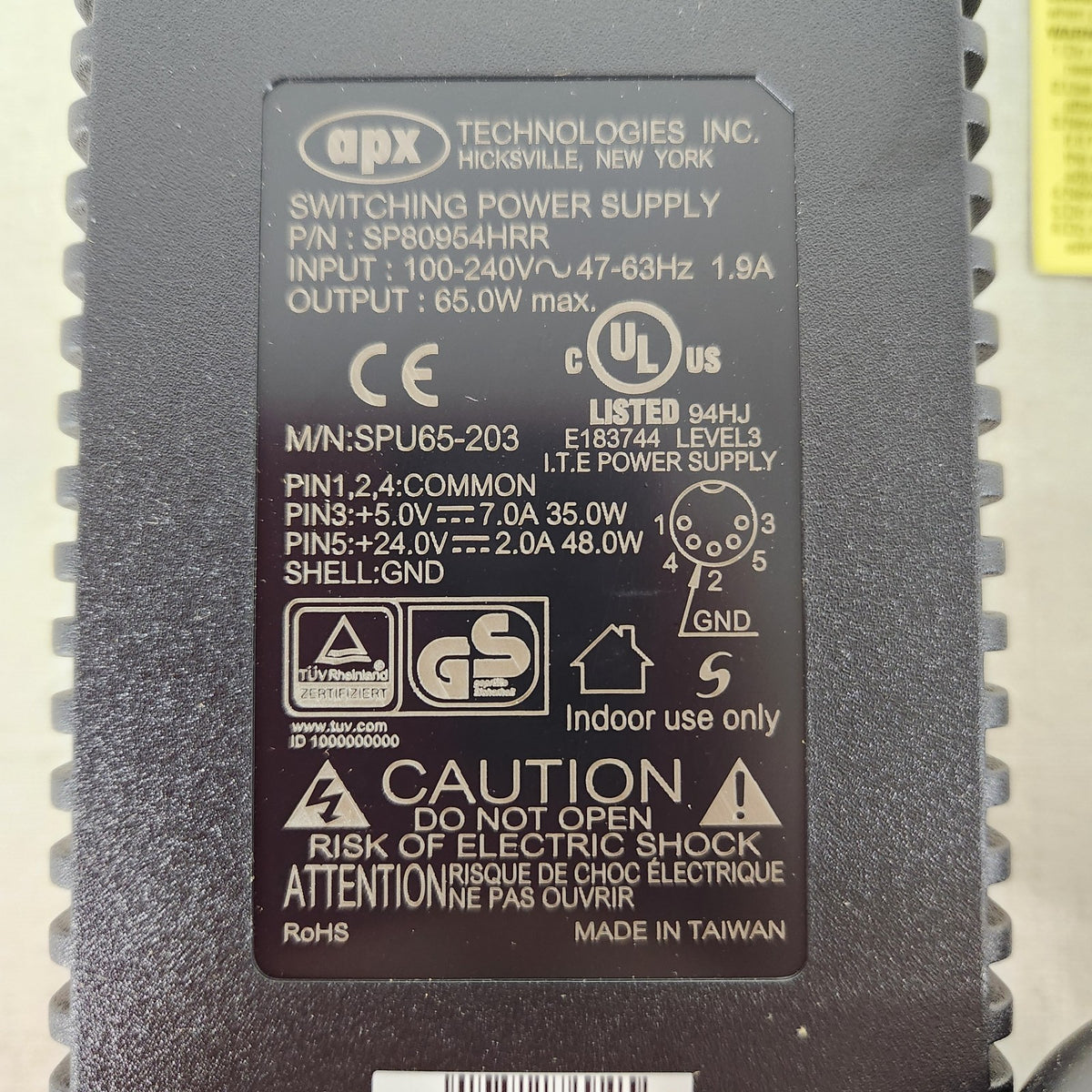 APX SP80954HRR SPU65-203 65W Switching Power Supply 5-Pin 100-240V