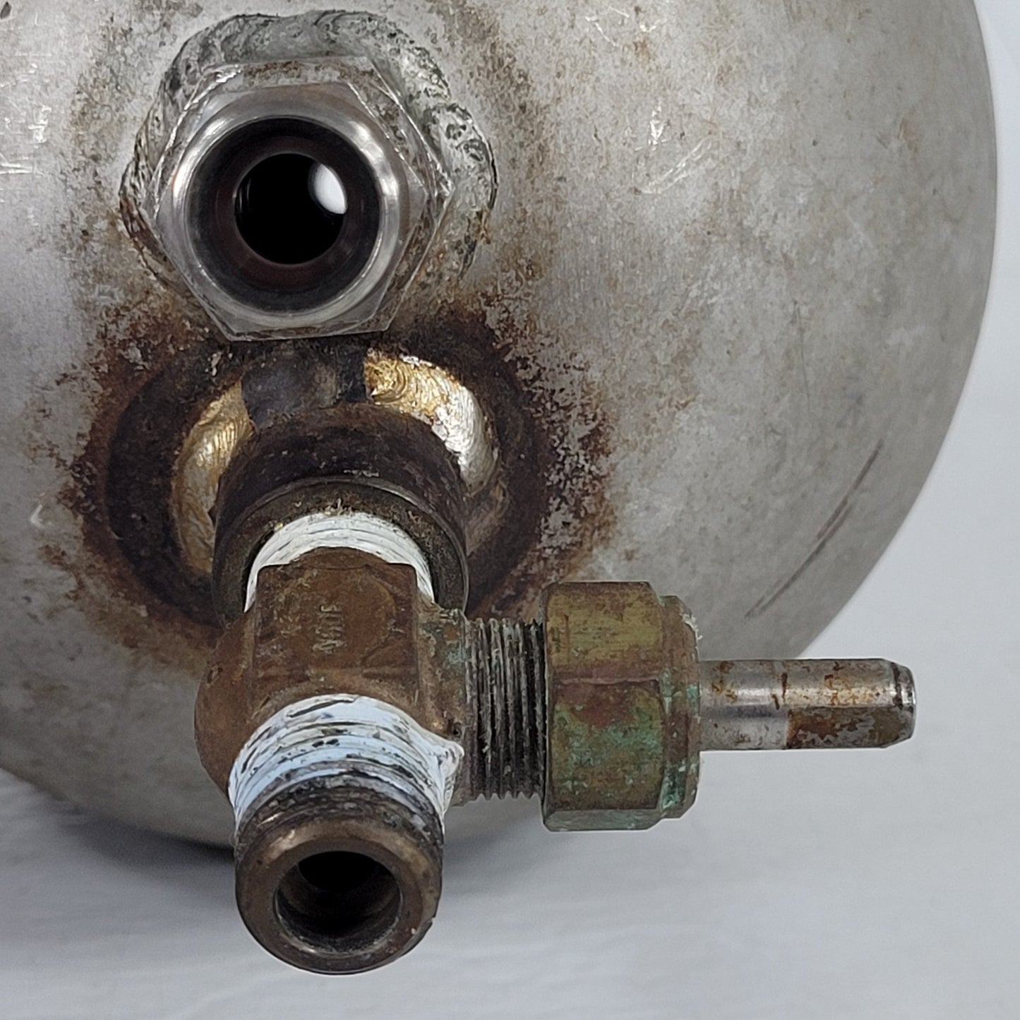 316 Stainless Steel Spherical Pressure Vessel 3-Port w/ Swagelok Fittings