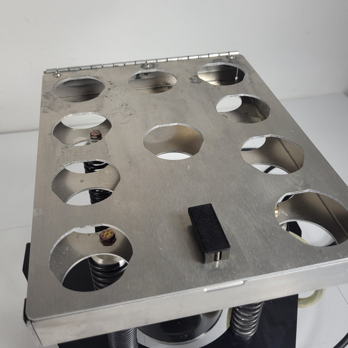 Trilogy Rock-It 360 Orbital Laboratory Sample Shaker Rapid Extraction Q8431