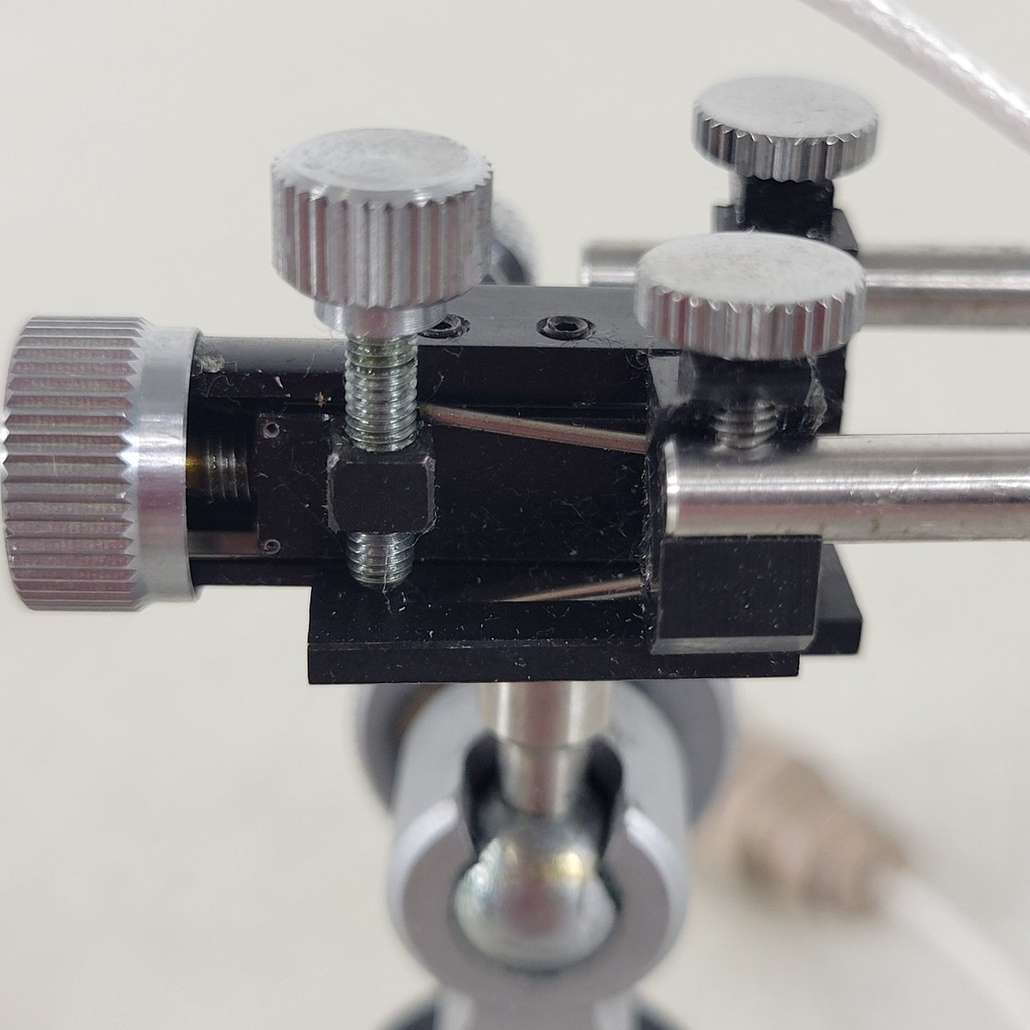 Narishige Stereotaxic 3-Axis Micromanipulator Rail w/ Ball Joint and Electrodes