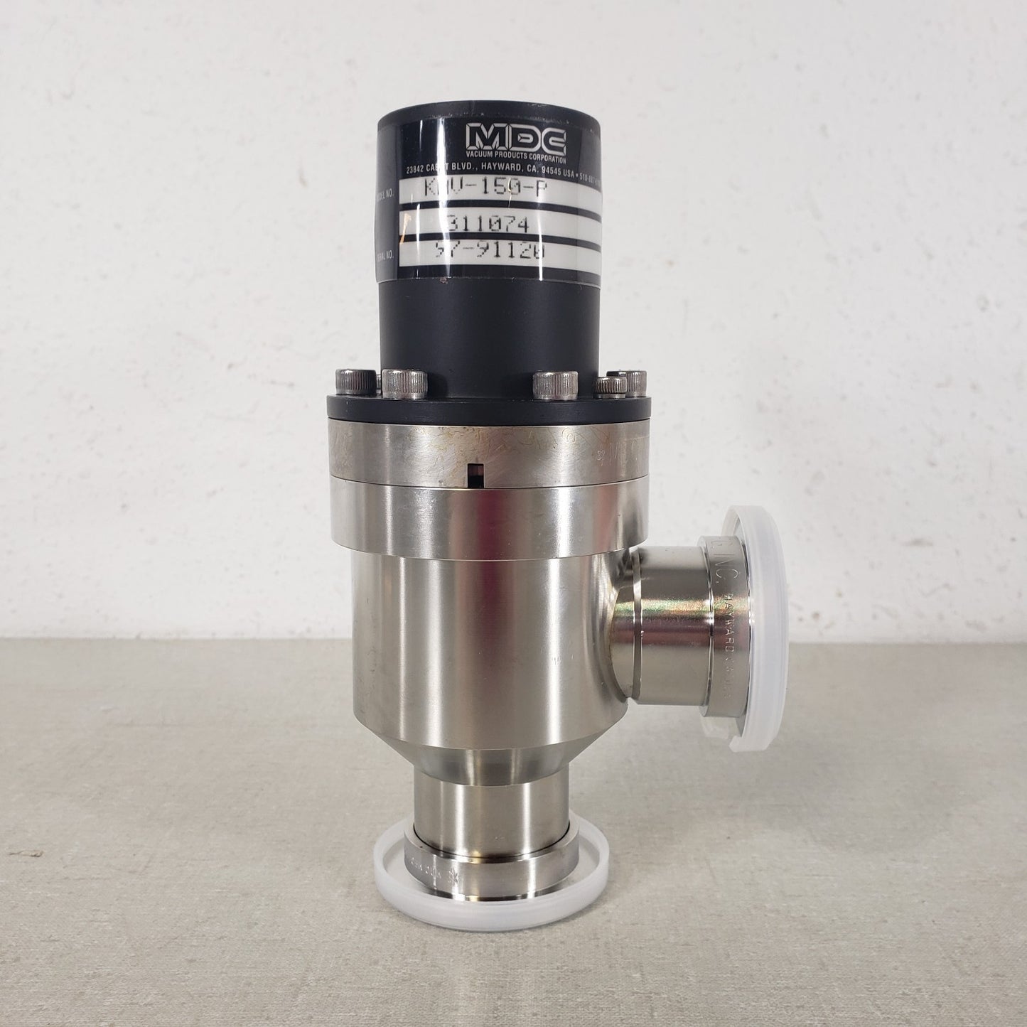 MDC KAV-150-P 311074 Pneumatic High Vacuum Angle Valve KF40 NW40 ISO-K