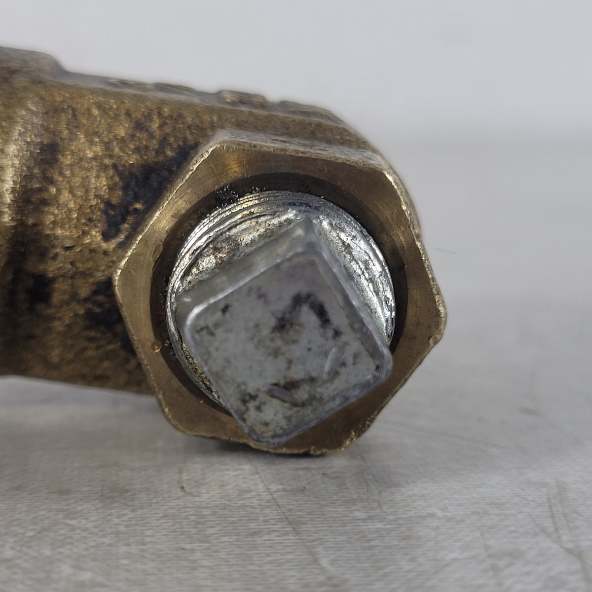 B&K 3/8" Brass Gate Valve 200 WOG Threaded Manual Shutoff Water Oil Gas