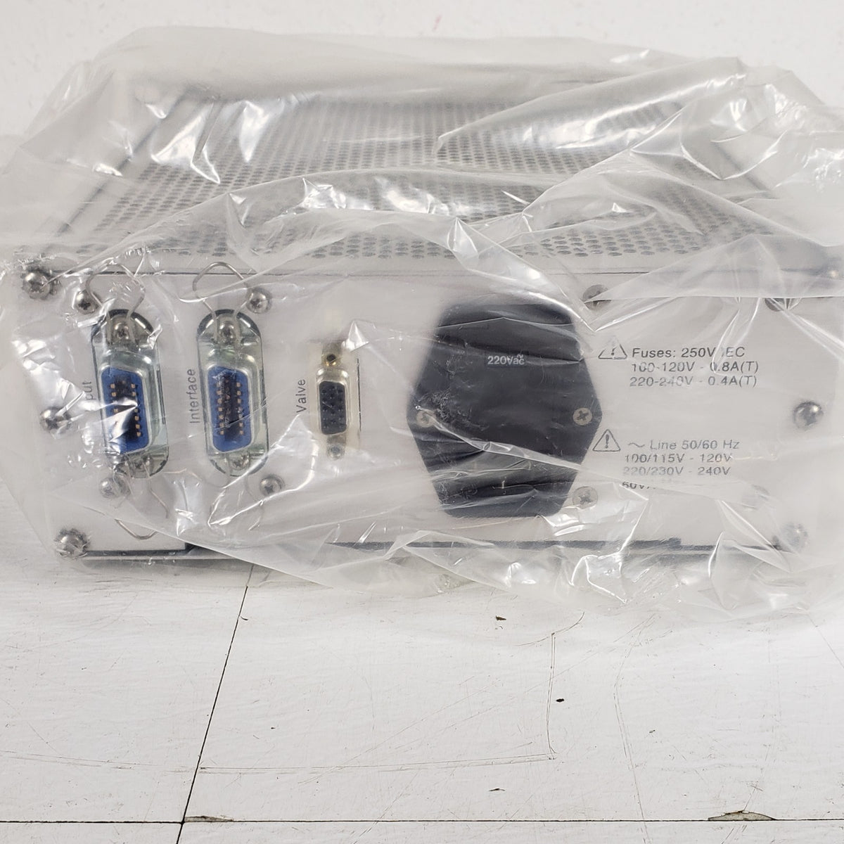 MKS 244E-21510 Type 244 Pressure/Flow Controller Vacuum Processing NOS