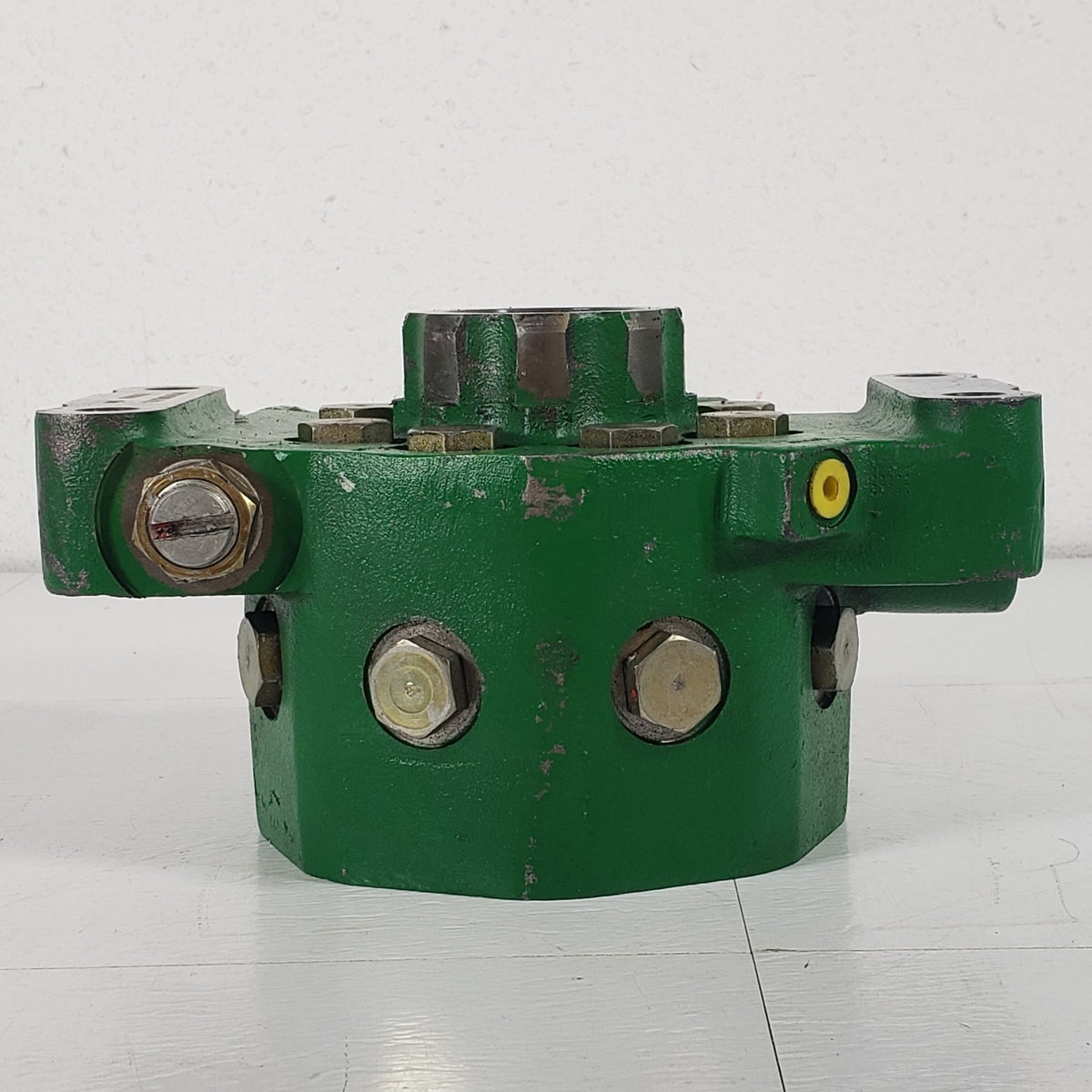 John Deere 8-Piston Tractor Hydraulic Pump Housing Assembly OEM For Parts
