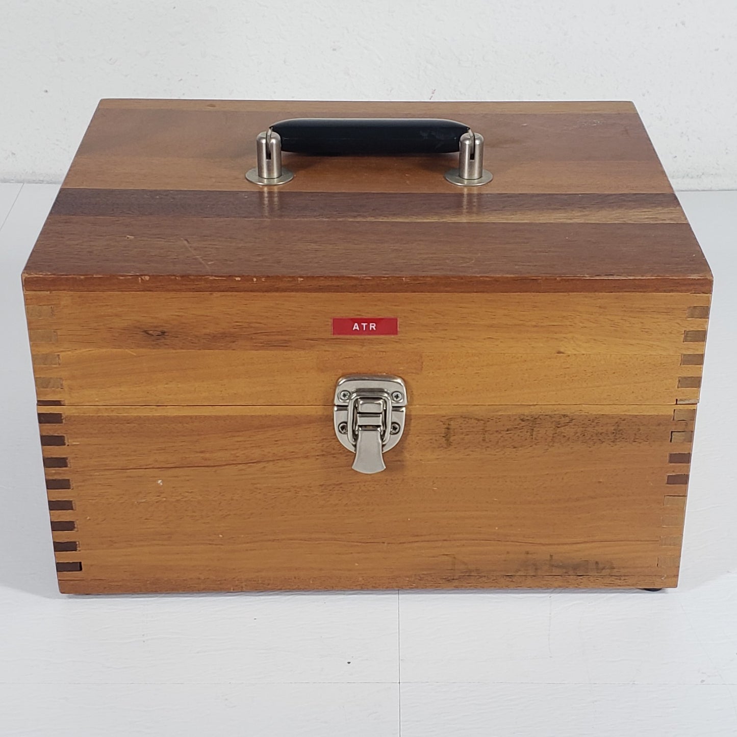 Vintage Wilks Scientific IR Spectrophotometer Optics Kit Mirrors Stand & Case