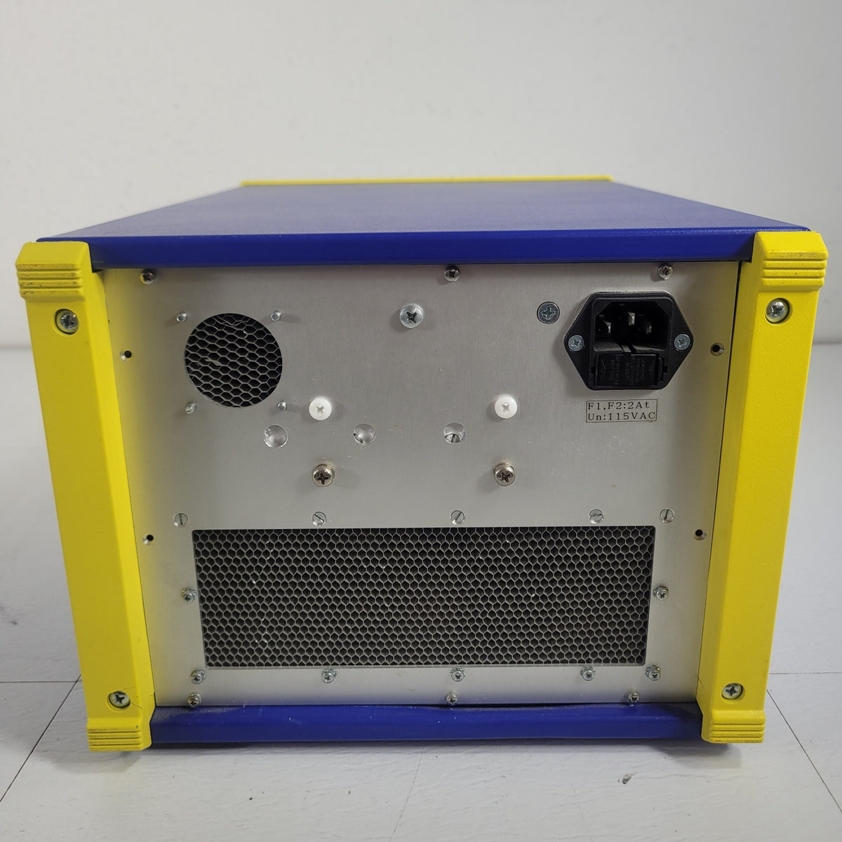 Piezomechanik LE 400-040bip Bipolar High Voltage Piezo Amplifier PZT Driver