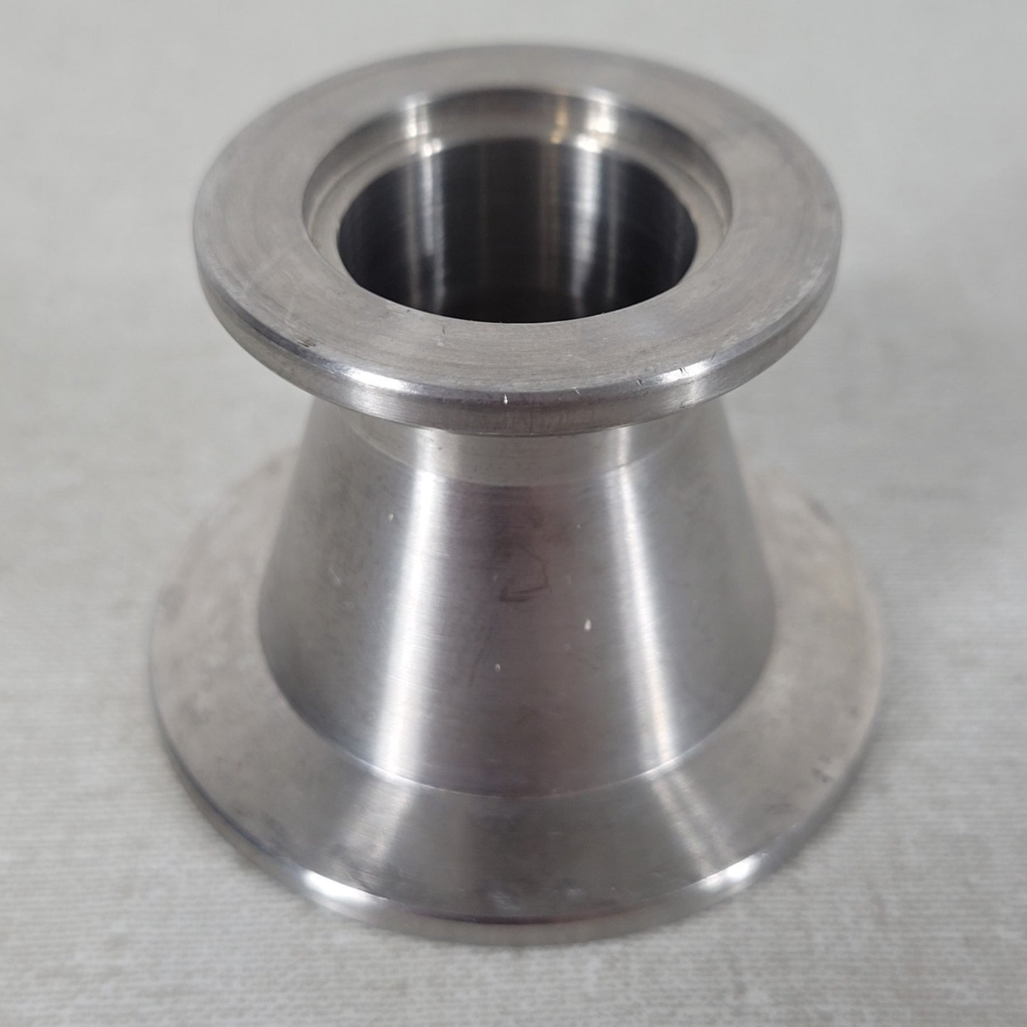 KF40 NW40 QF40 to KF25 NW25 QF25 Stainless Steel High Vacuum Full Nipple Reducer