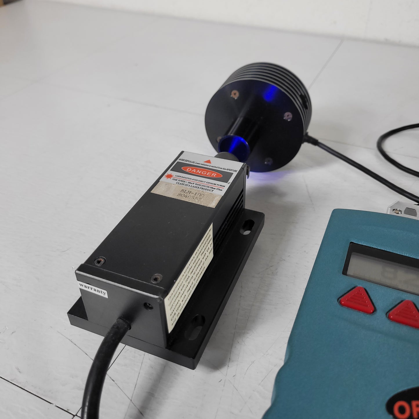 TESTED BLM-100 450nm Wavelength Laser Head DPSSL Diode Pumped Solid State Supply
