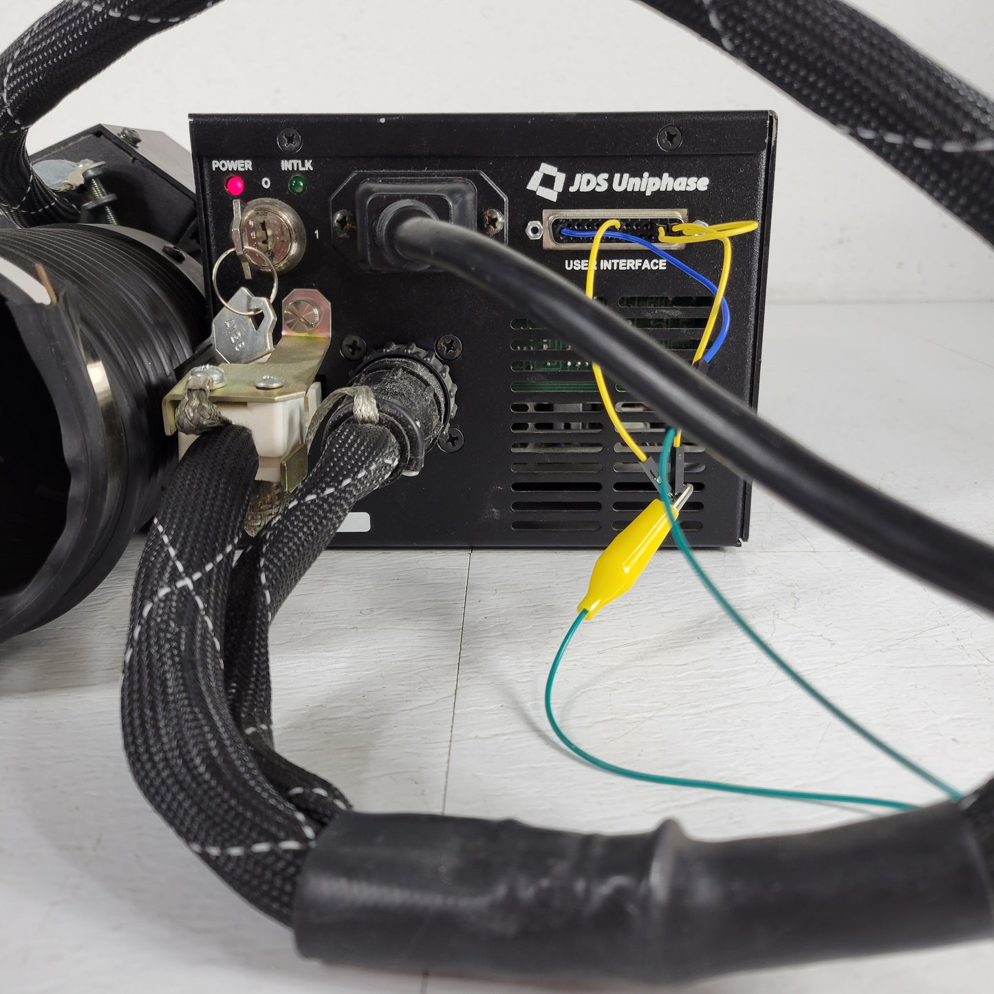 JDS Uniphase Ultra Laser 2218-010SLCPEB w/ Power Supply Controller 2110U-SLCPEB