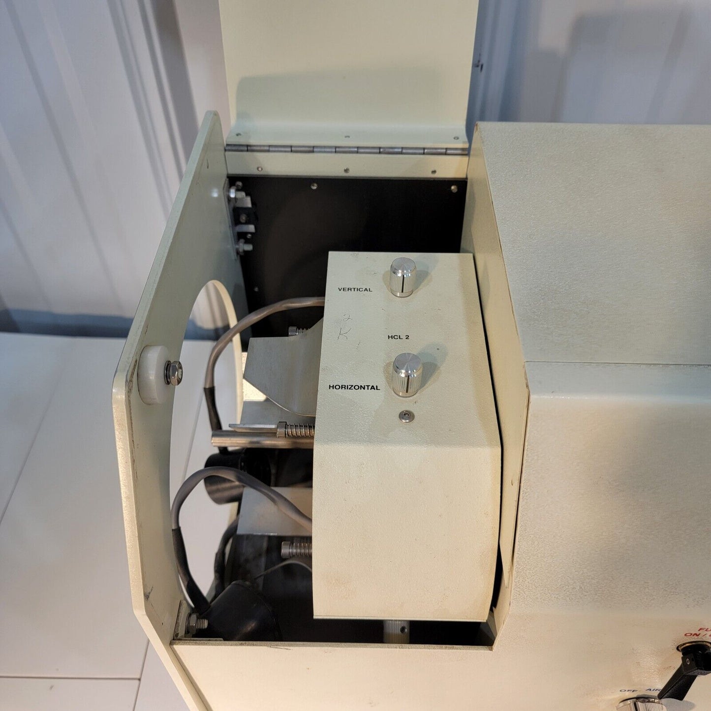 Buck 210 VGP Flame Atomic Absorption AA Spectrophotometer w/ Accessories + Pump