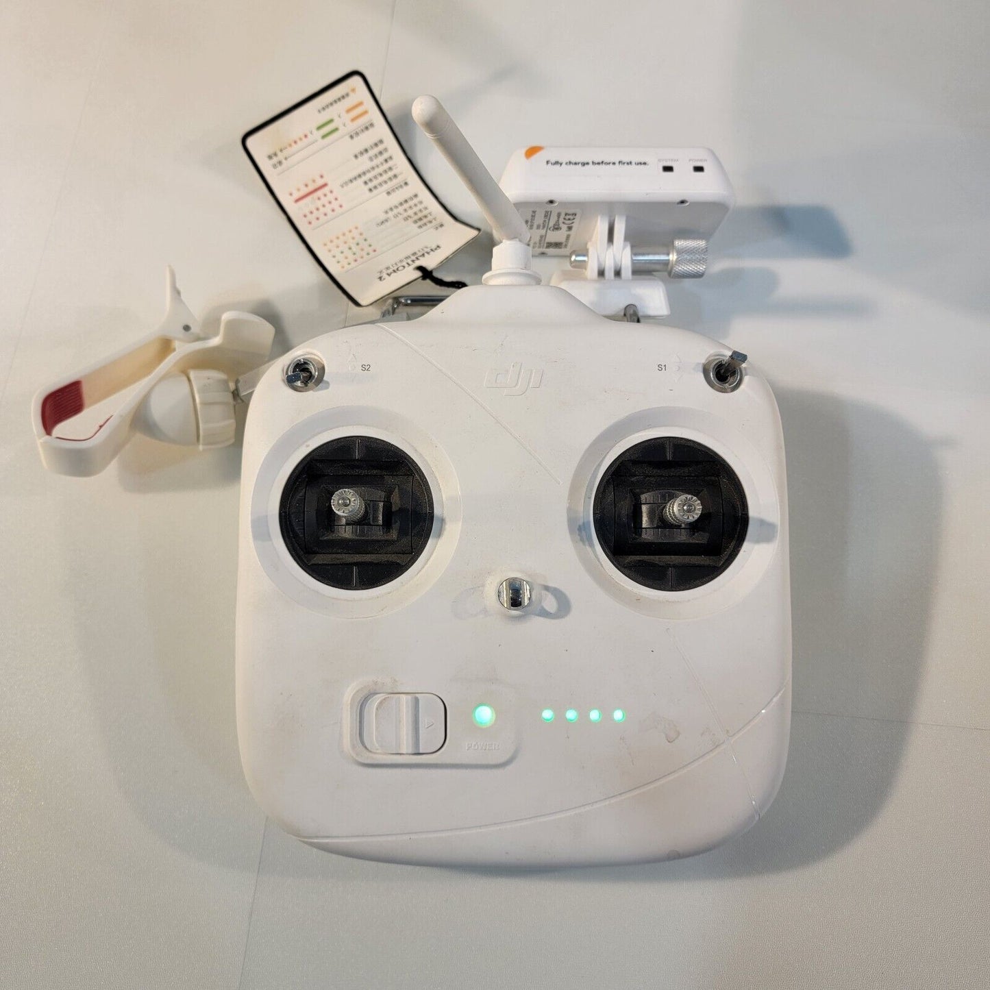 DJI Phantom 2 Drone PV331 Remote NPVT581 w/ Travel Case, and Accessries - FLIES