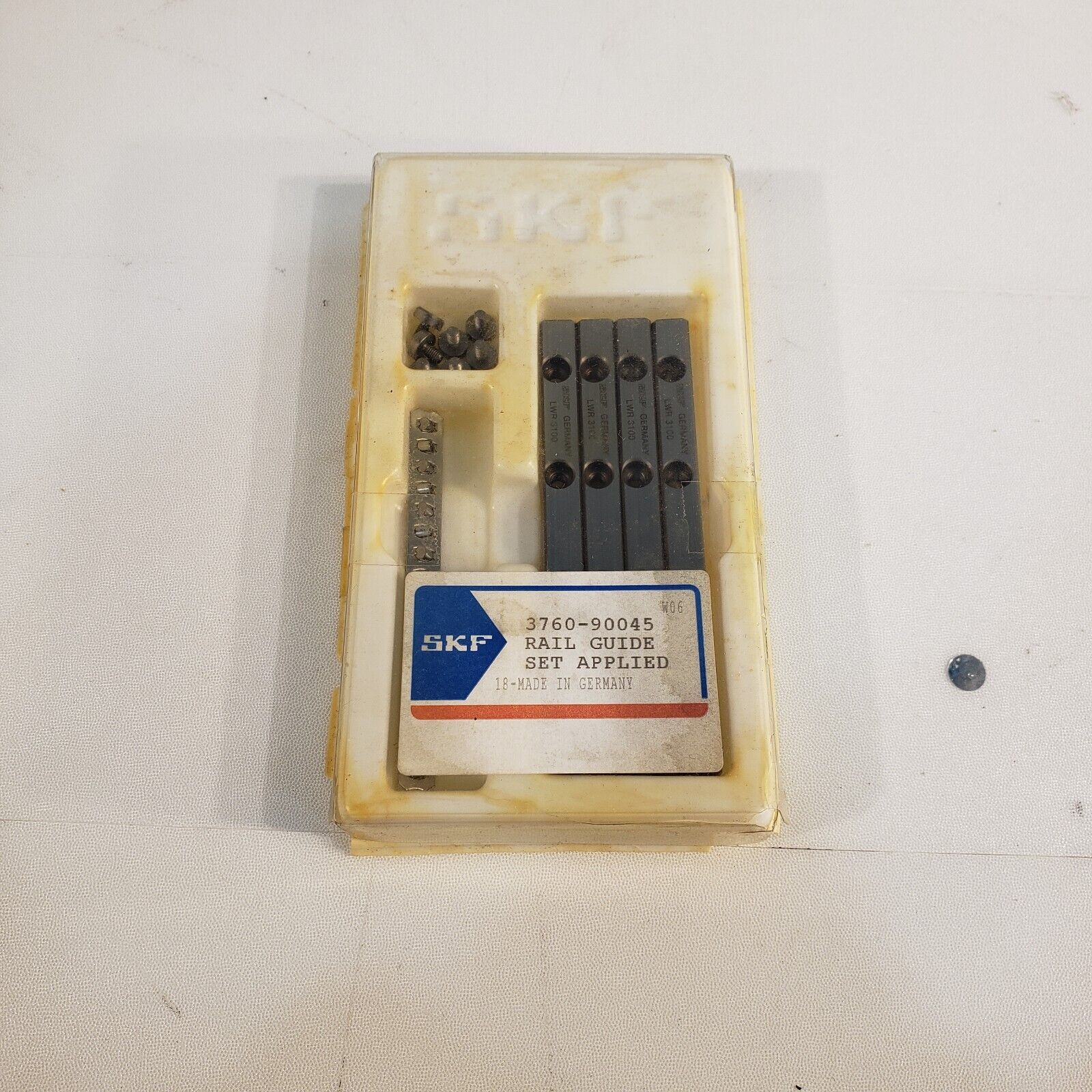SKF 3760-90045 W06 Rail Guide Set Applied Materials AMAT – Lab ...