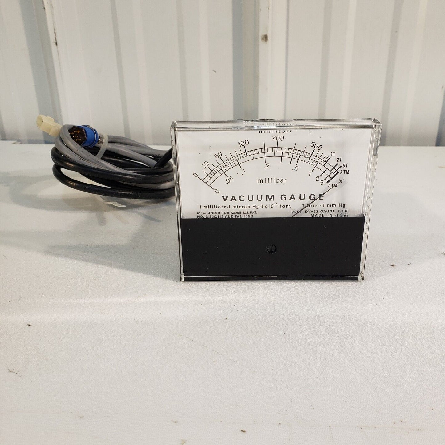 Teledyne Hastings VH-3 Millitorr Vacuum Gauge for use with DV-23 Gauge Tube