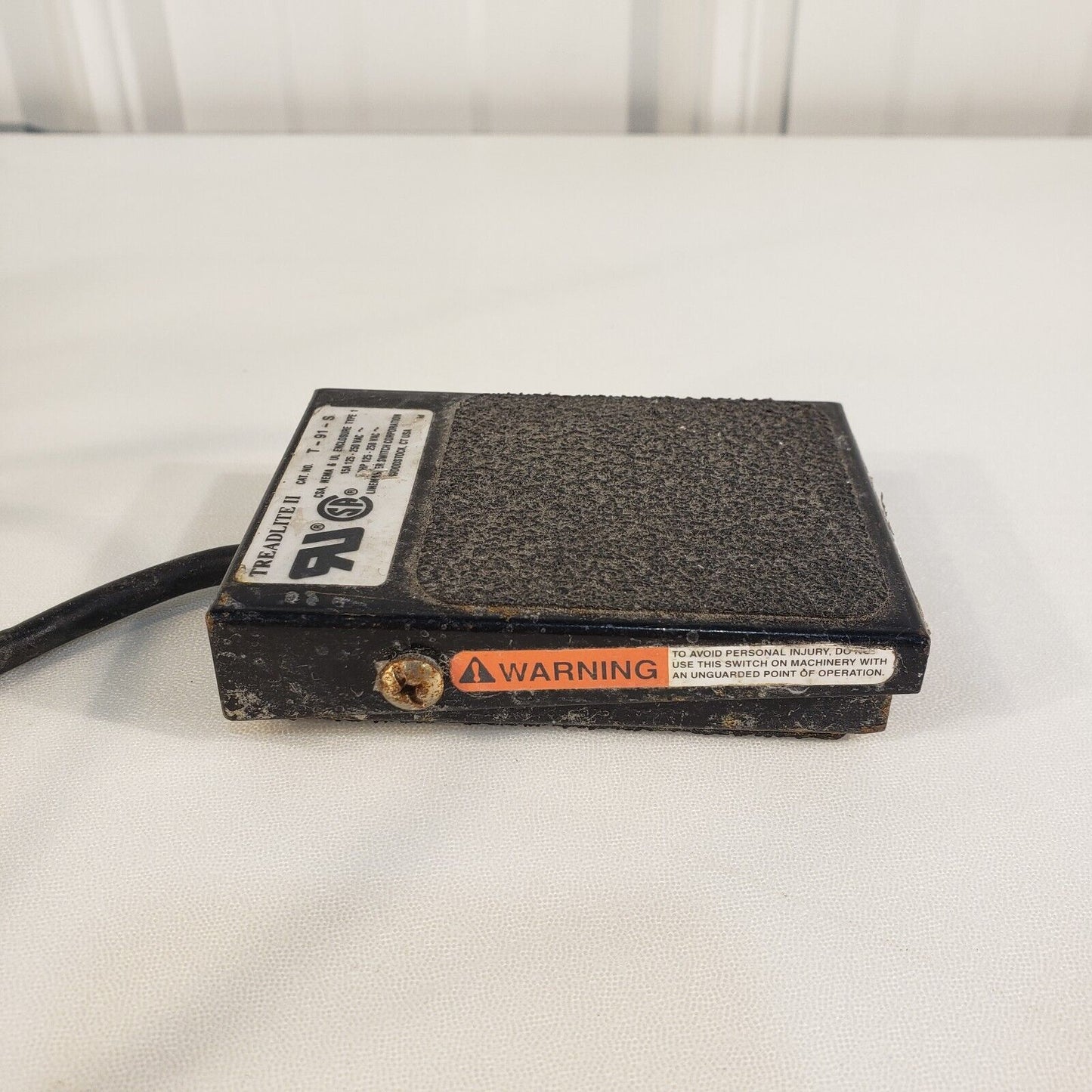 Linemaster Switch Corp Treadlite II T-91-S Foot Switch Standard Pedal